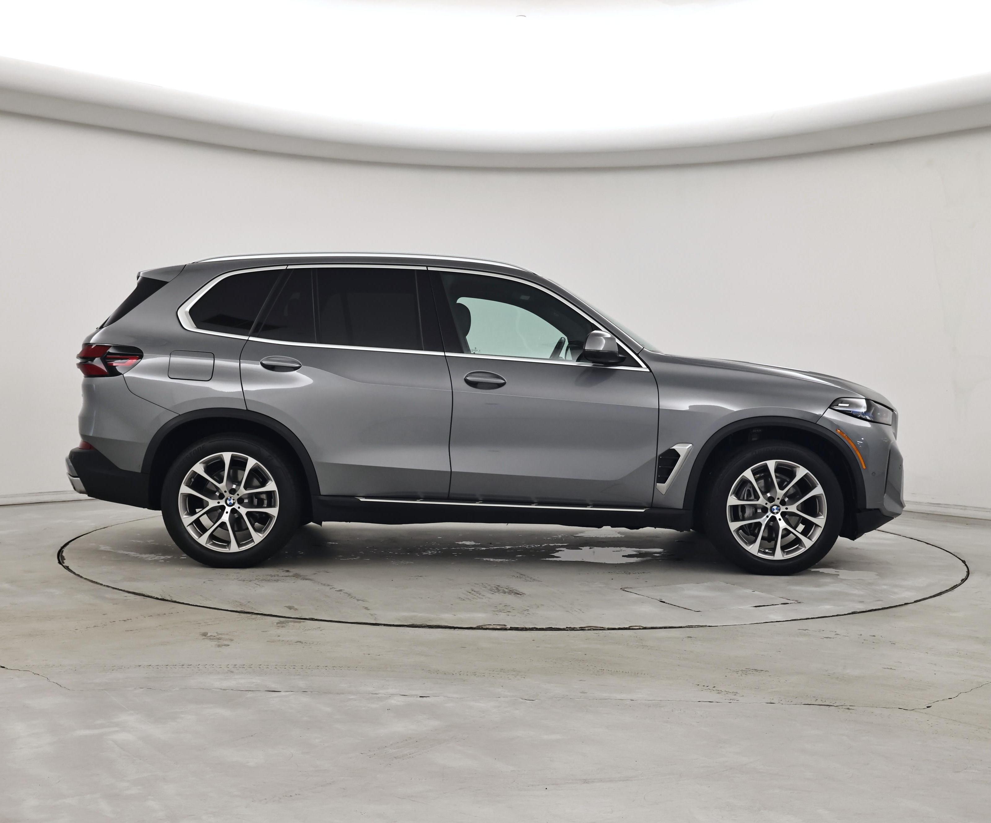 Thumbnail: 2026 BMW X5 - 7