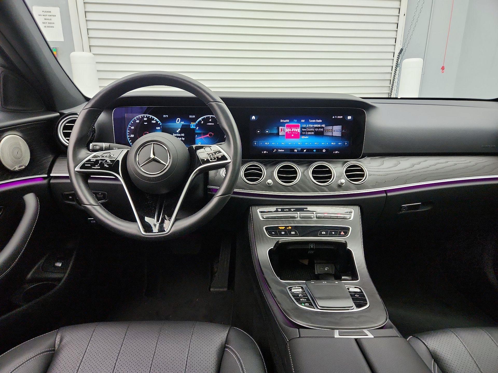 Thumbnail: 2023 Mercedes-Benz E-Class - 9