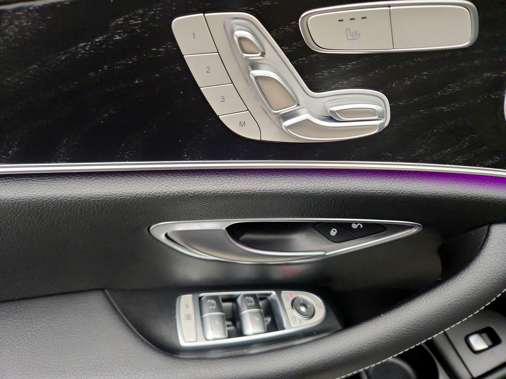 Thumbnail: 2023 Mercedes-Benz E-Class - 12