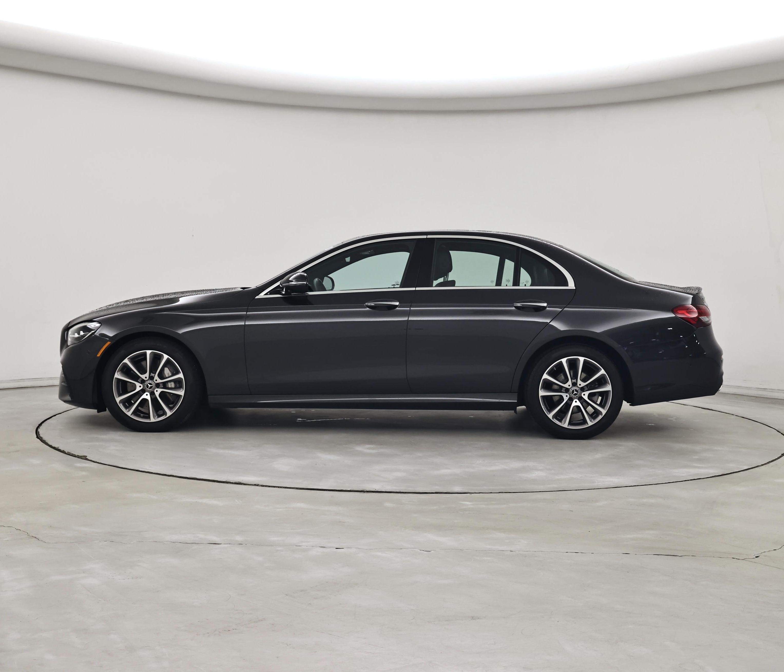 Thumbnail: 2023 Mercedes-Benz E-Class - 3