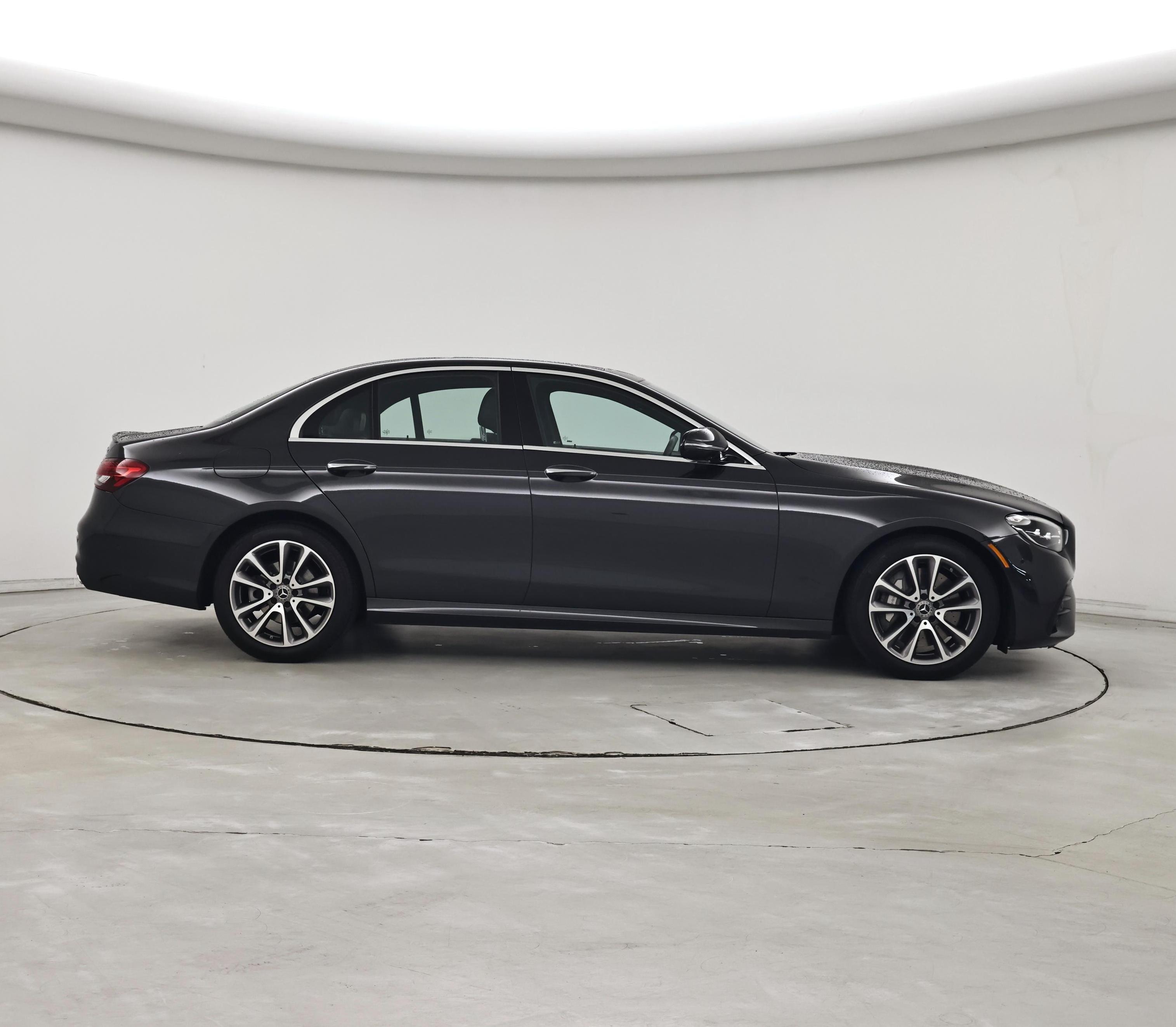 Thumbnail: 2023 Mercedes-Benz E-Class - 7