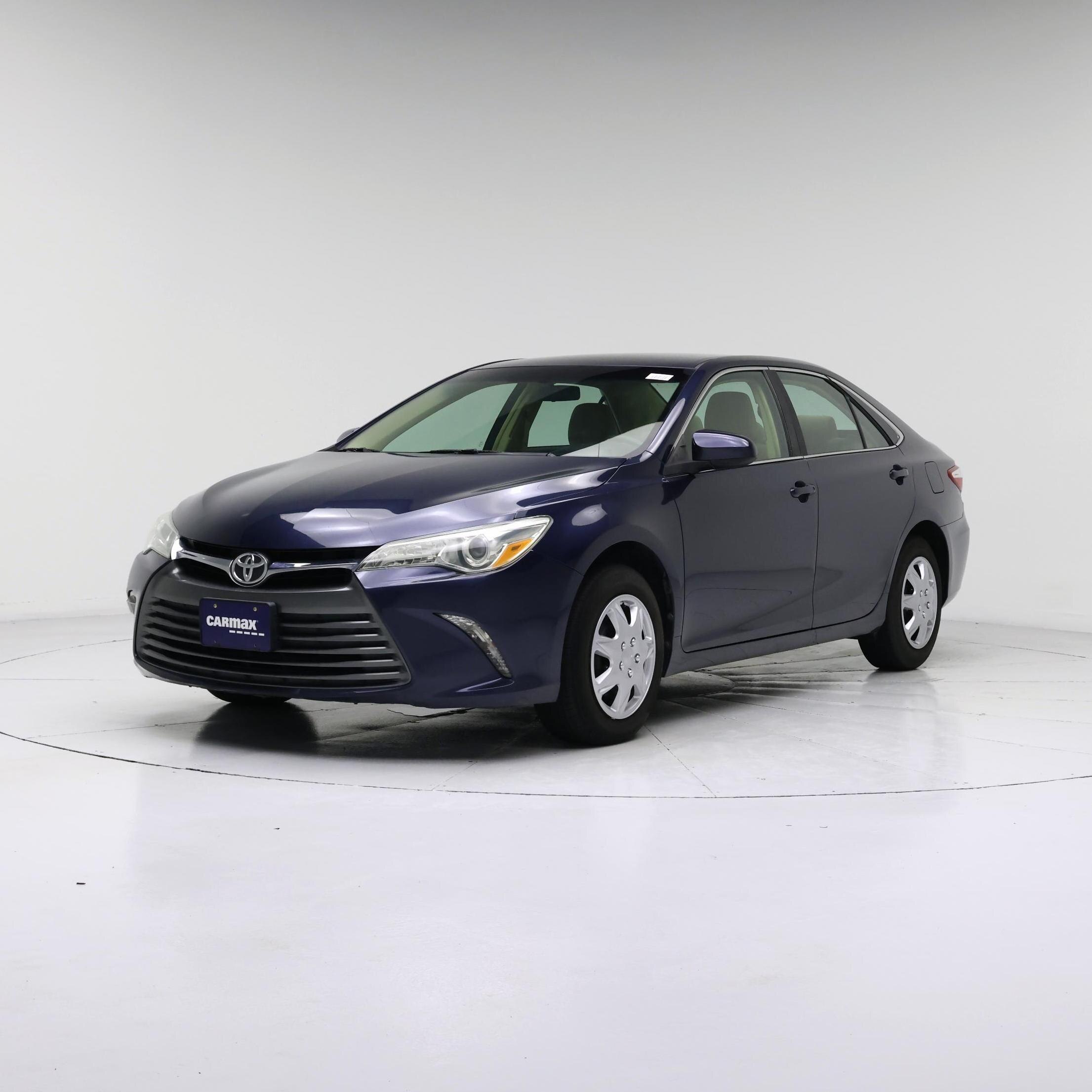 Thumbnail: 2015 Toyota Camry - 4
