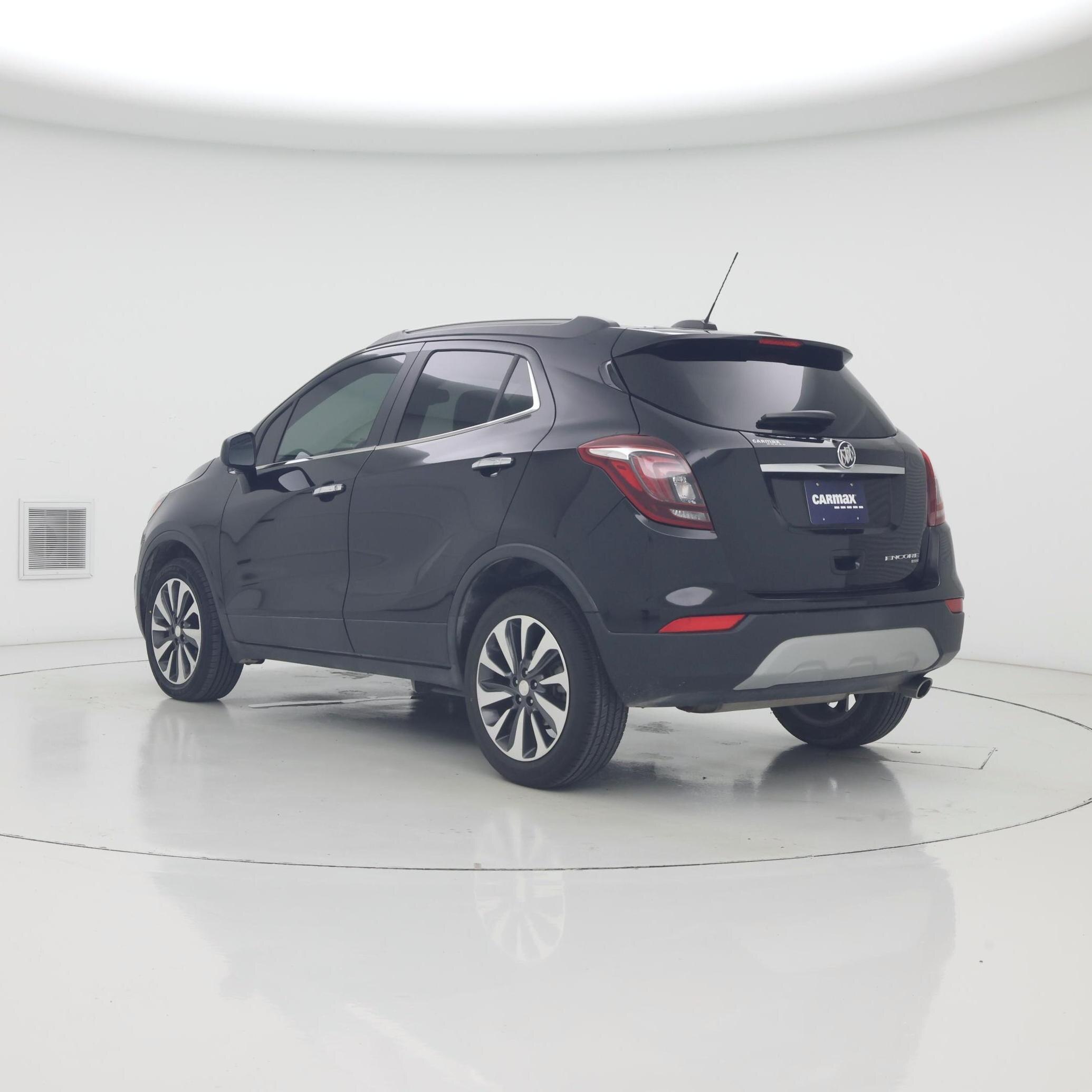 Thumbnail: 2022 Buick Encore - 2