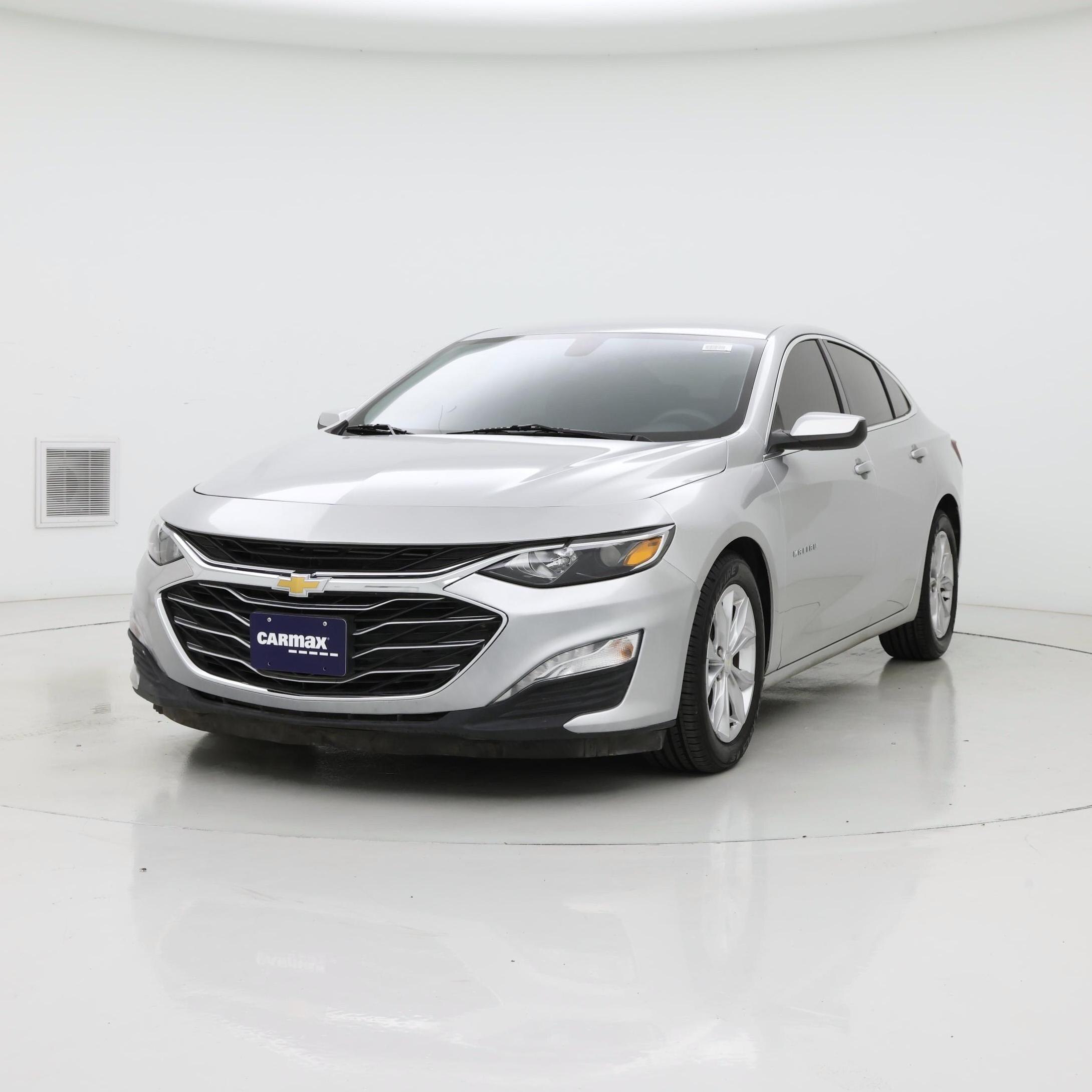Thumbnail: 2021 Chevrolet Malibu - 4