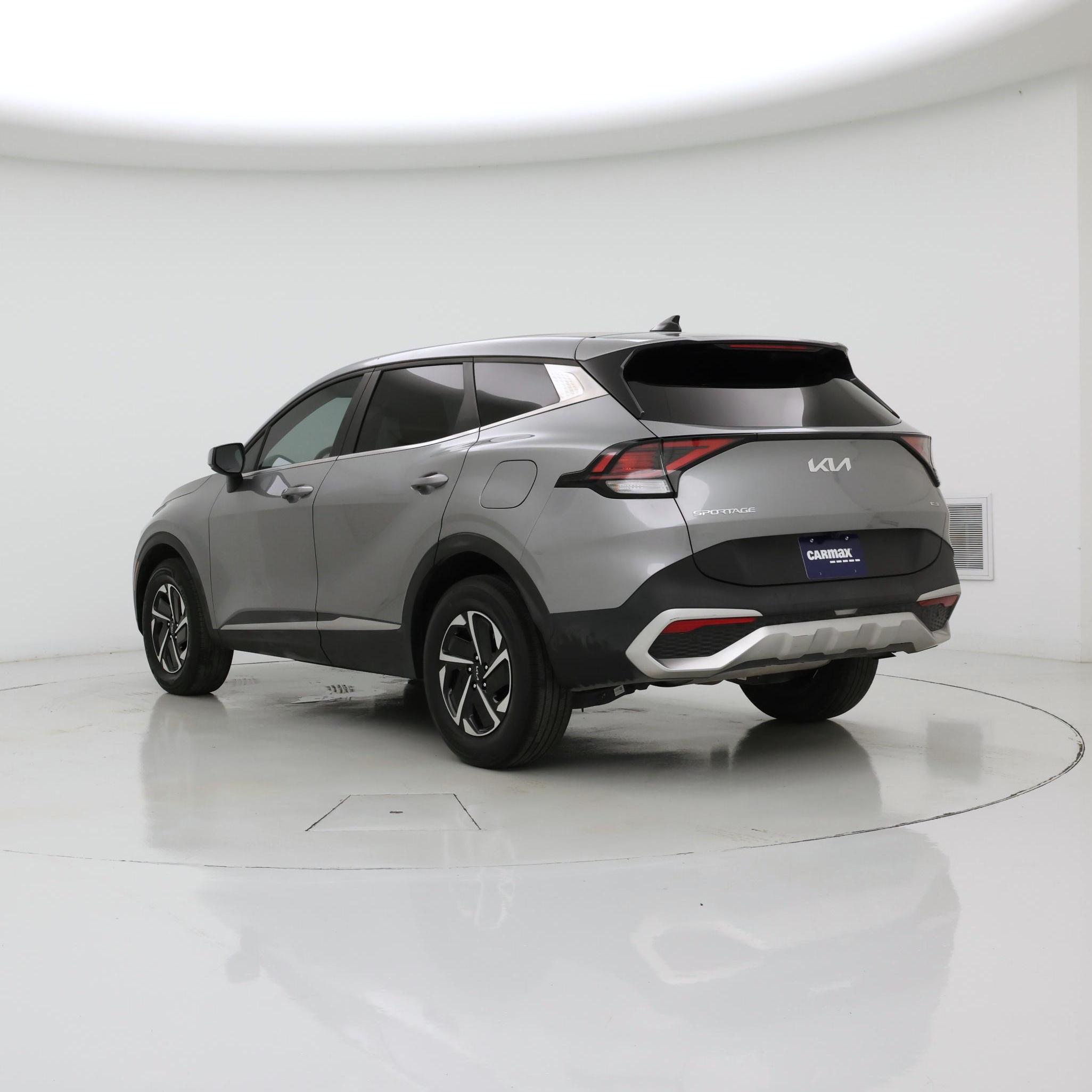 Thumbnail: 2023 Kia Sportage - 2