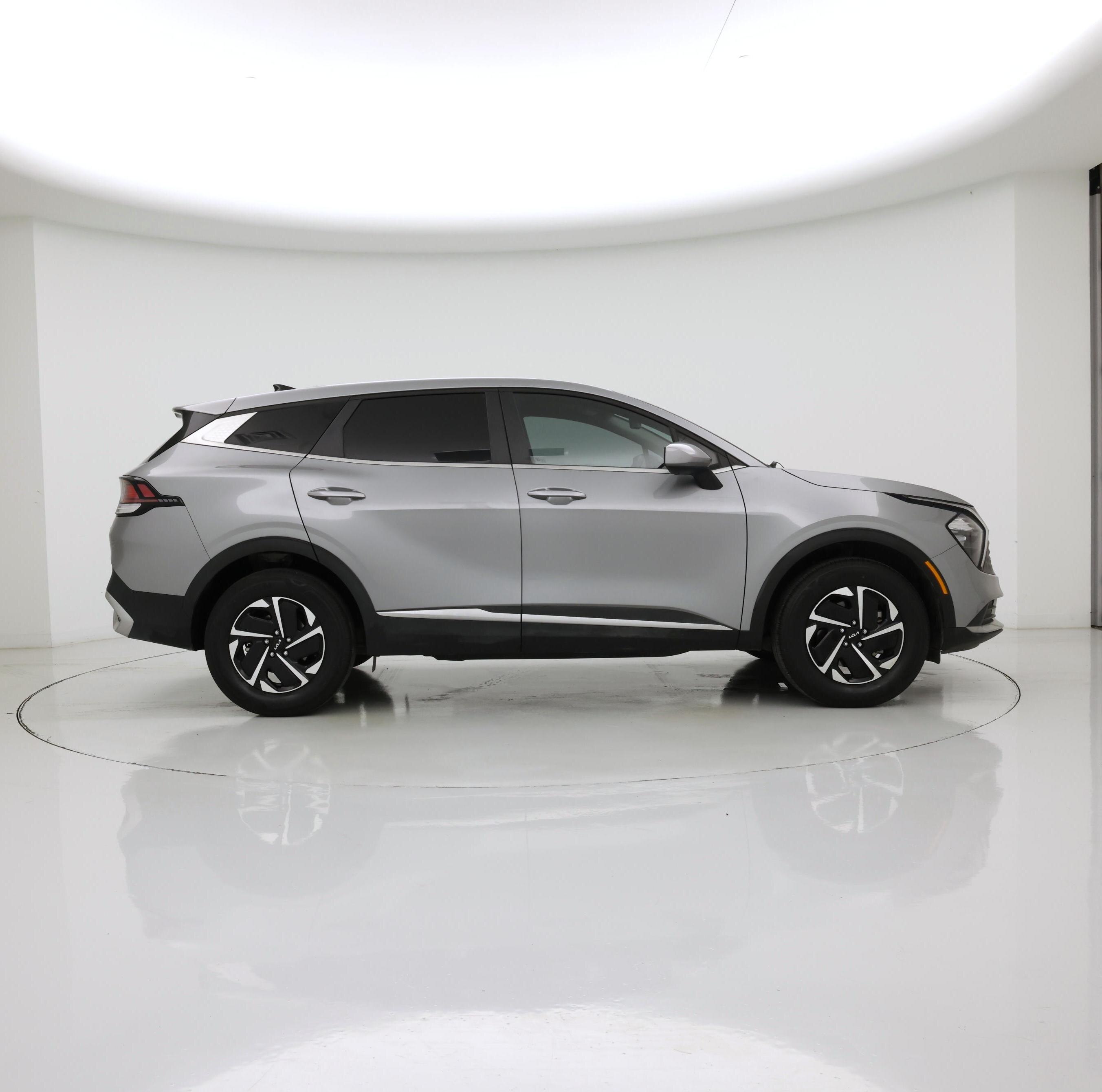 Thumbnail: 2023 Kia Sportage - 7