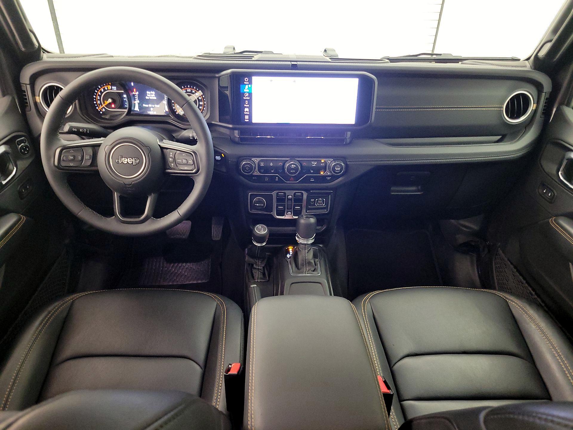 Thumbnail: 2025 Jeep Gladiator - 9
