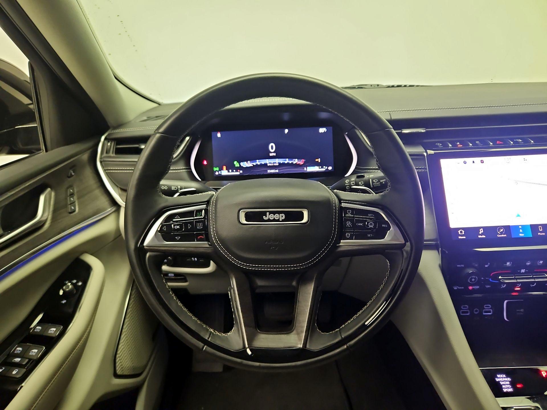 Thumbnail: 2023 Jeep Grand Cherokee L - 10
