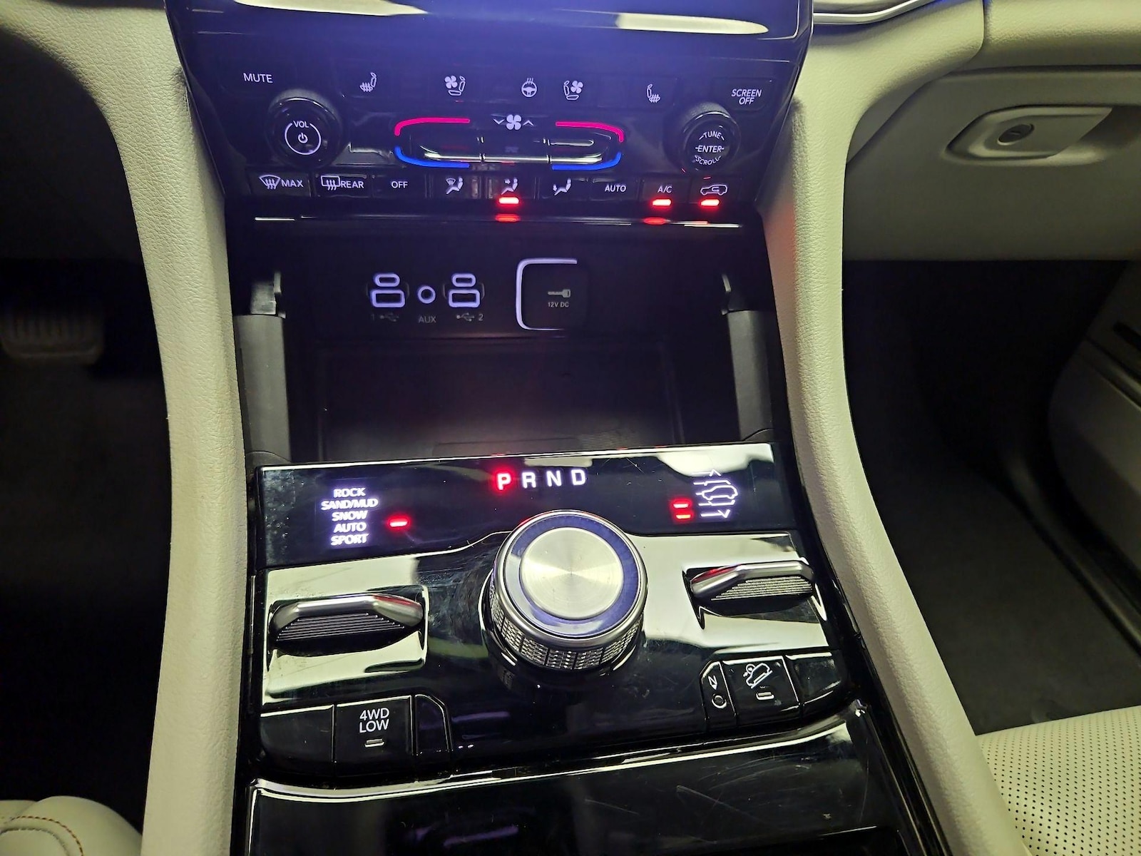 2023 Jeep Grand Cherokee L Overland - Photo 18