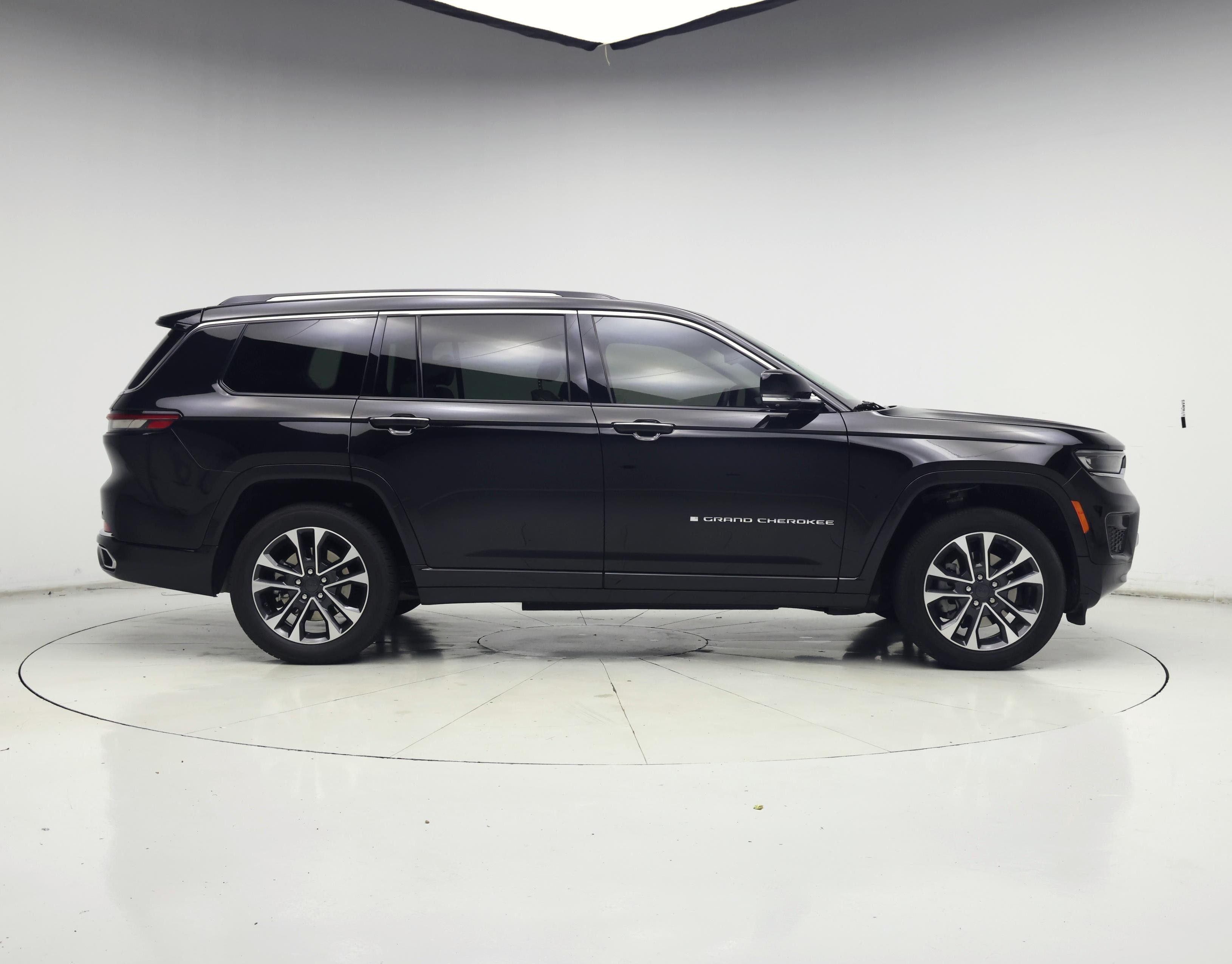 Thumbnail: 2023 Jeep Grand Cherokee L - 7