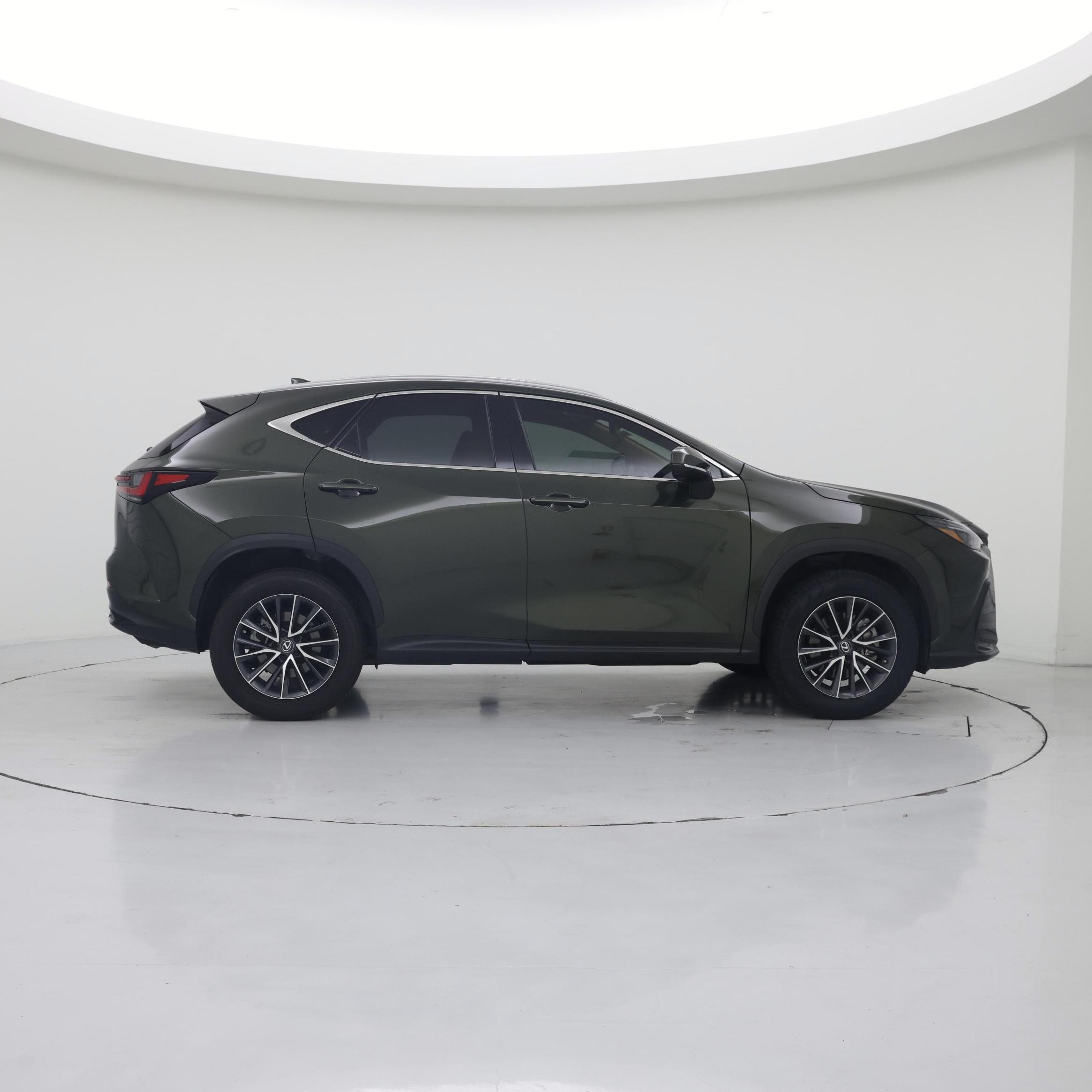 Thumbnail: 2023 Lexus NX - 7