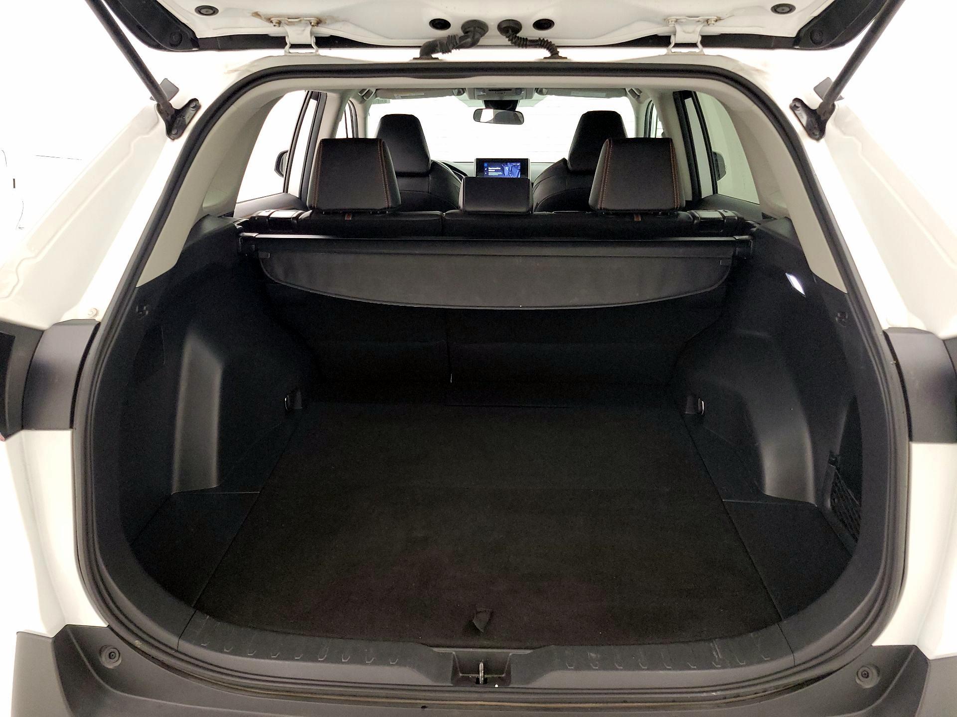 Thumbnail: 2024 Toyota RAV4 - 20