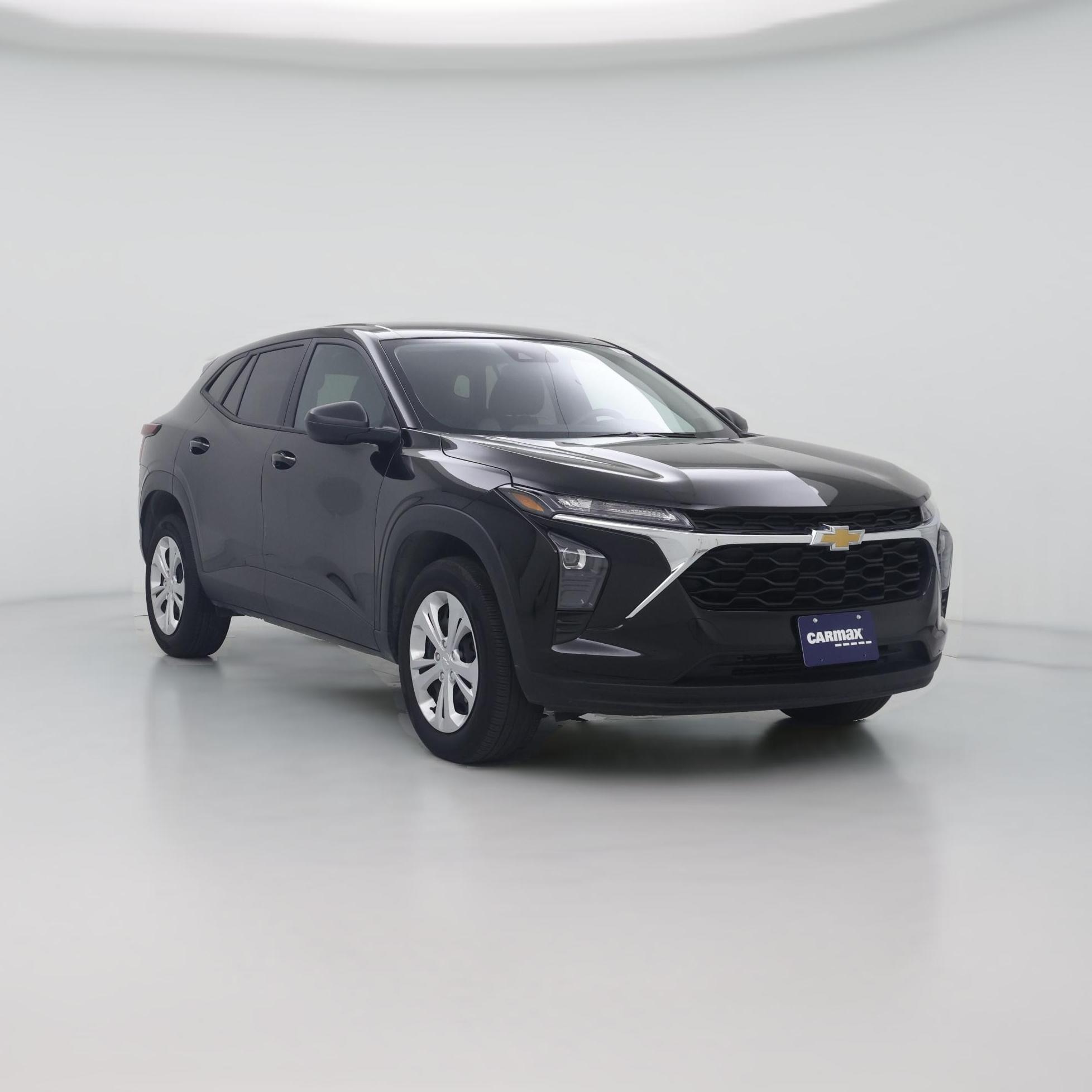 2025 Chevrolet Trax LS - Photo 1