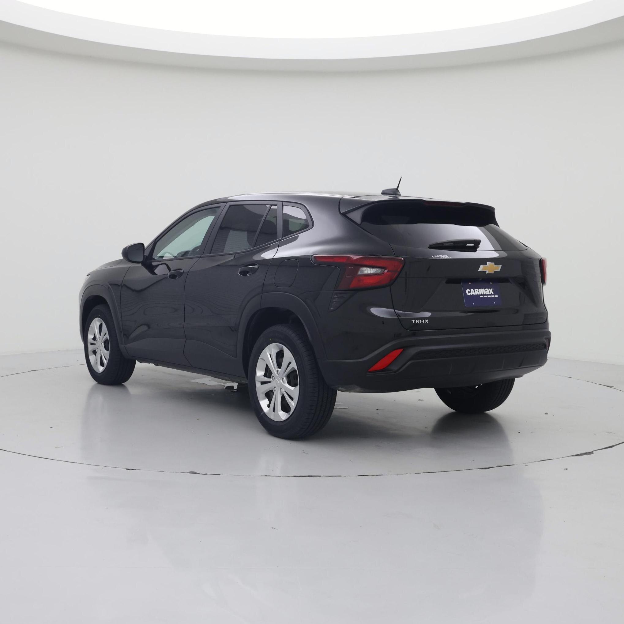 Thumbnail: 2025 Chevrolet Trax - 2