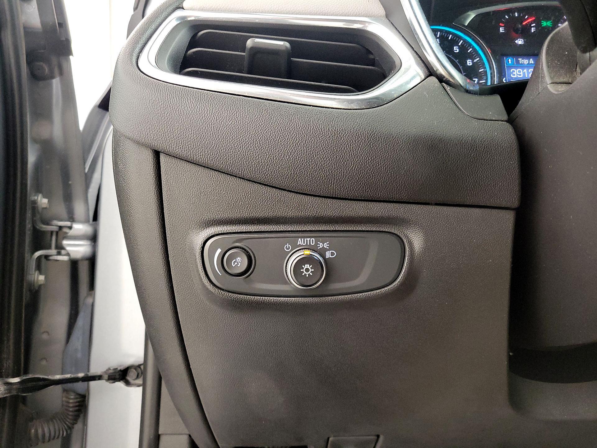 Thumbnail: 2023 Chevrolet Equinox - 13
