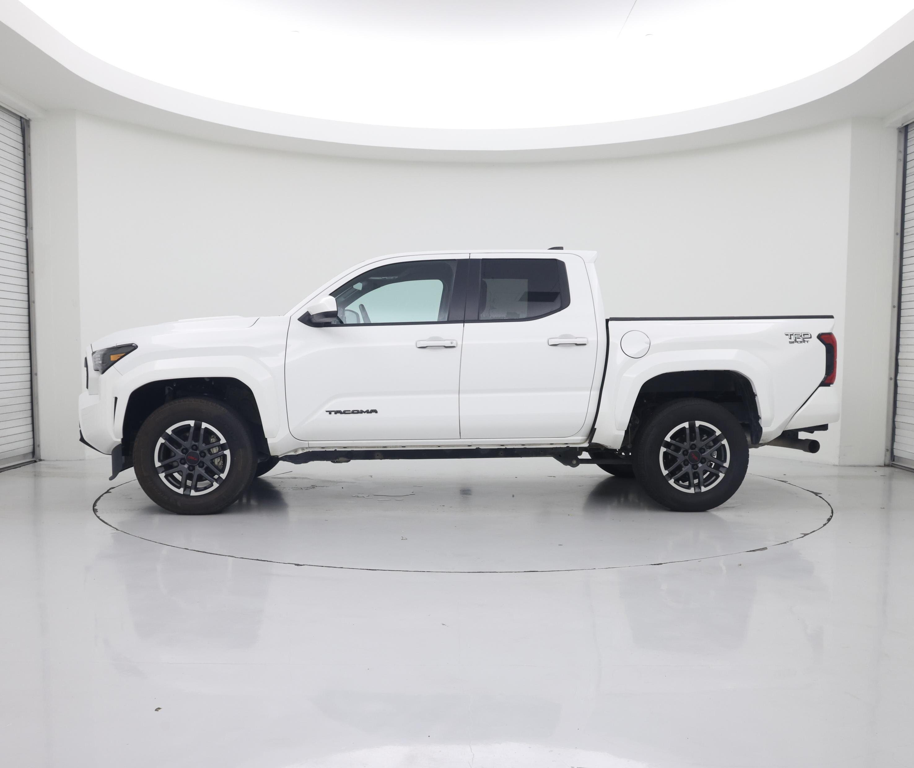 Thumbnail: 2024 Toyota Tacoma - 3