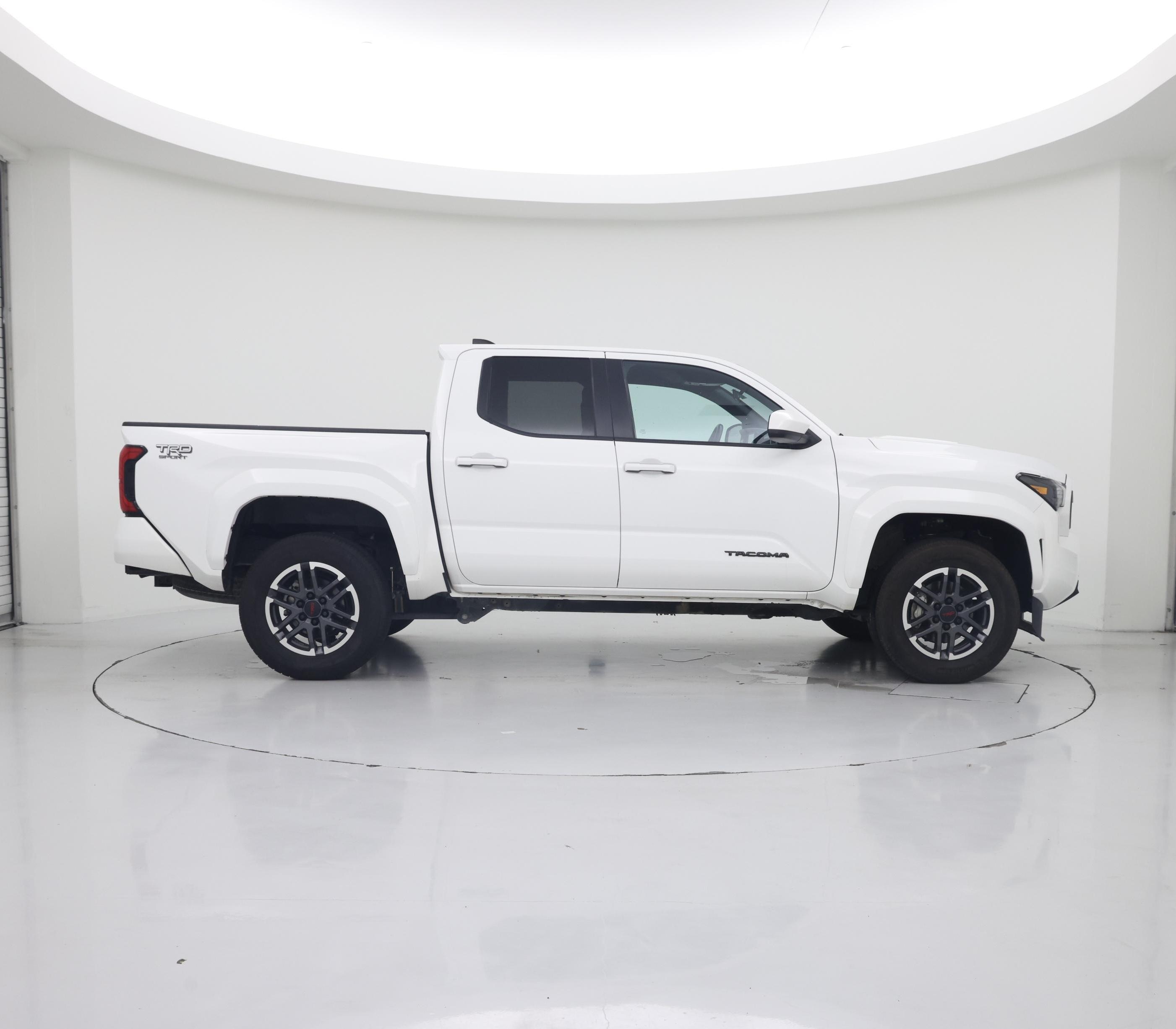 Thumbnail: 2024 Toyota Tacoma - 7