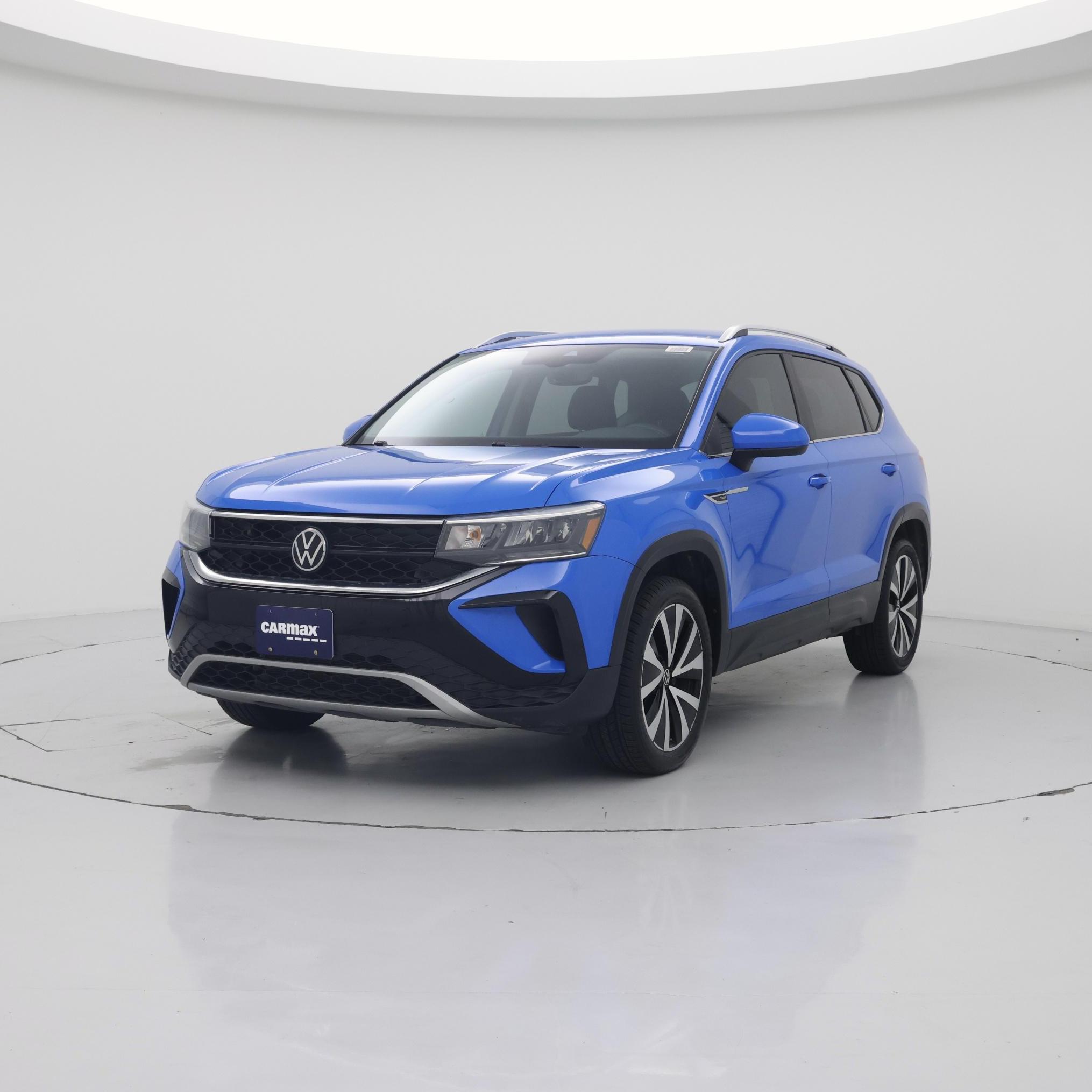 Thumbnail: 2023 Volkswagen Taos - 4