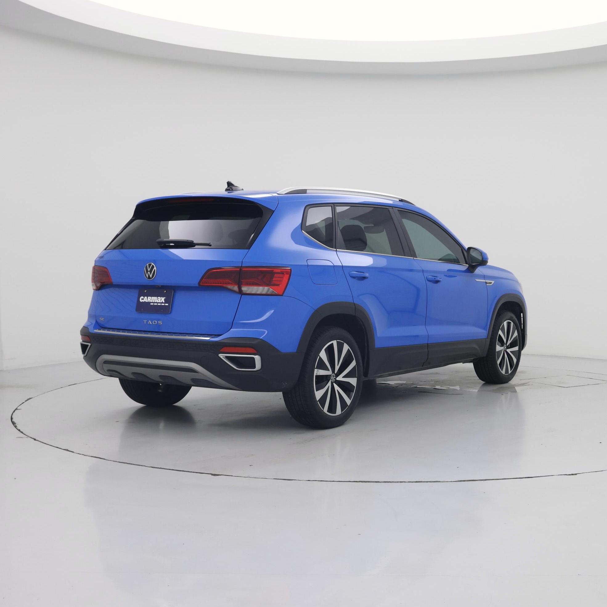 Thumbnail: 2023 Volkswagen Taos - 8