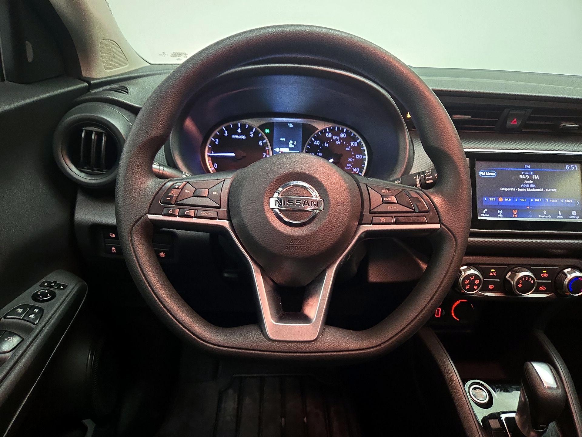 Thumbnail: 2021 Nissan Kicks - 10