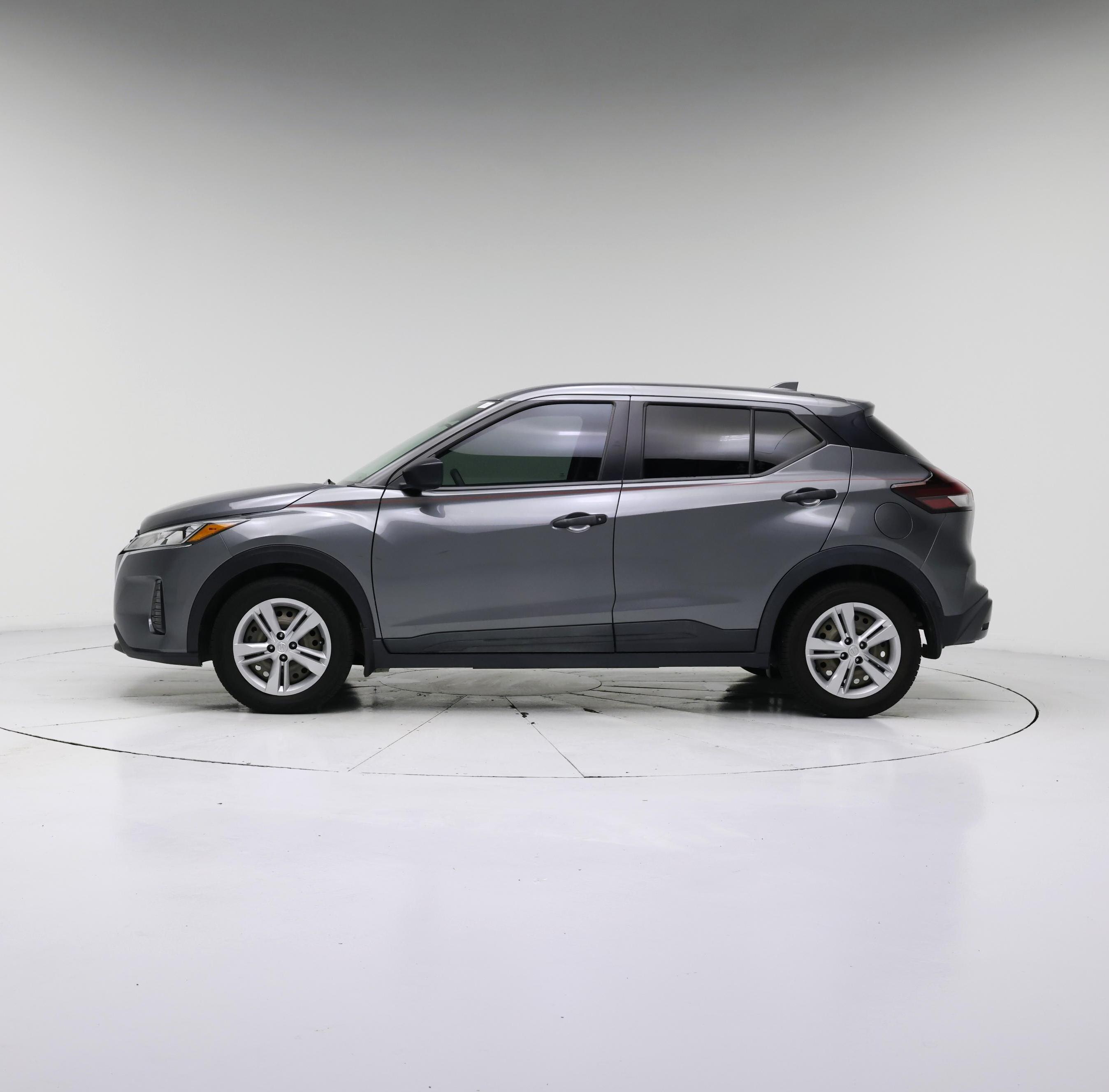 Thumbnail: 2021 Nissan Kicks - 3