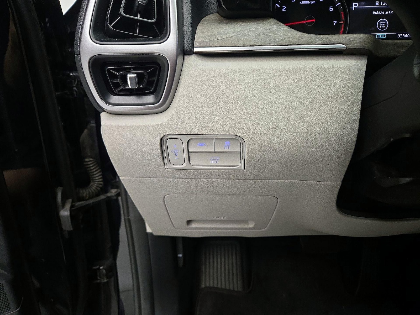 2023 Kia Sorento EX - Photo 14