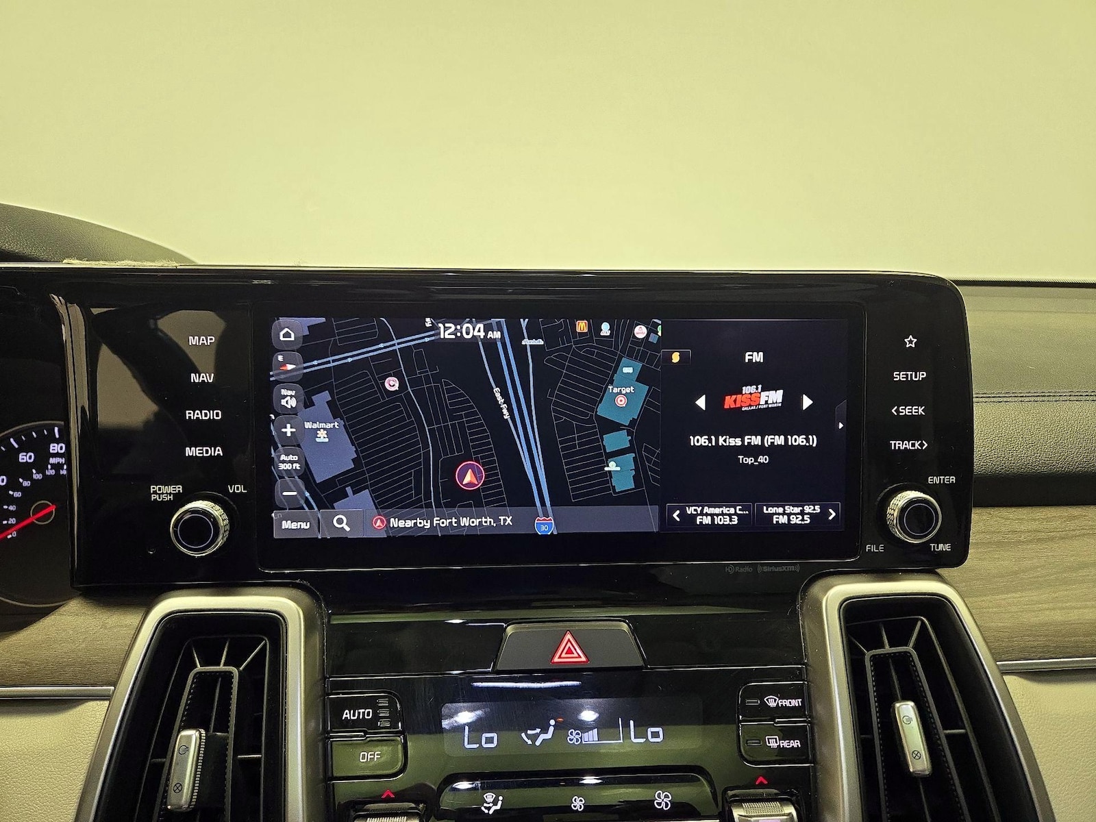 2023 Kia Sorento EX - Photo 15