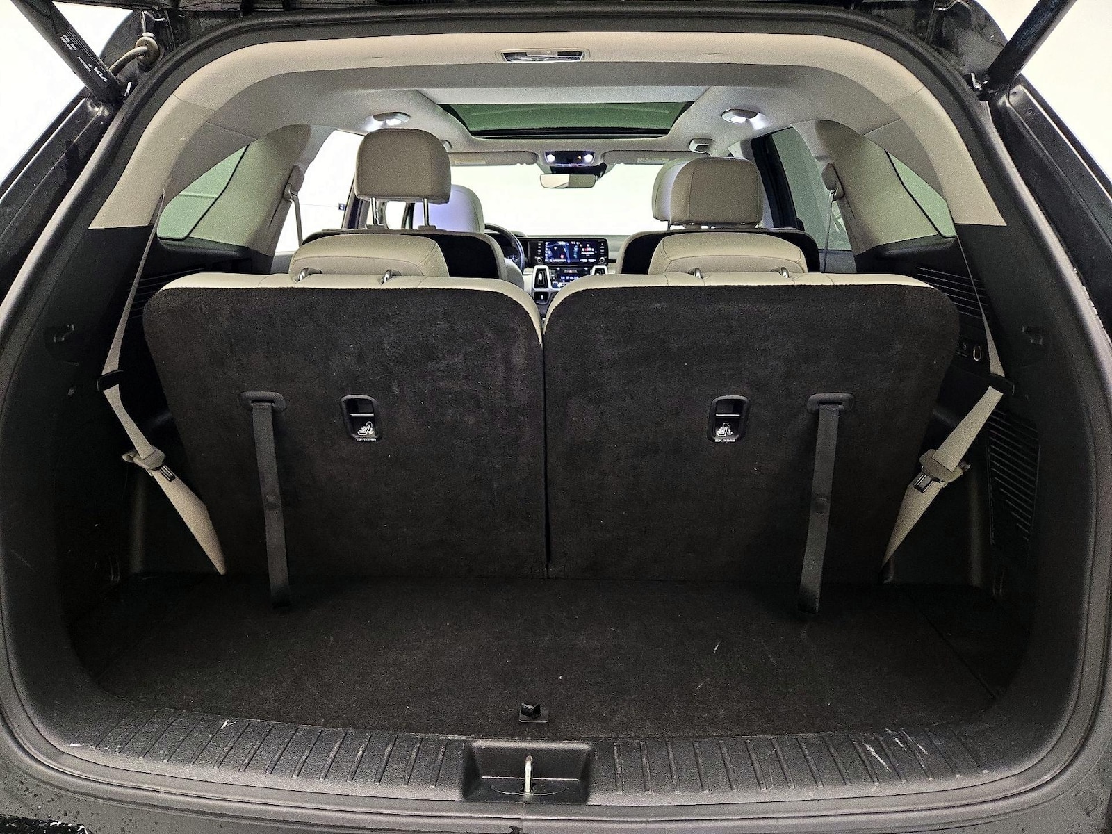 2023 Kia Sorento EX - Photo 24