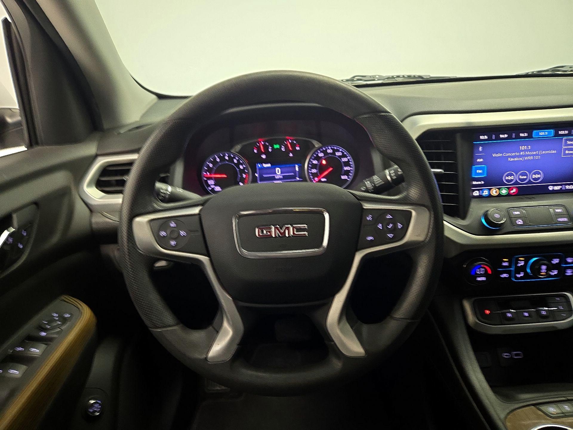 Thumbnail: 2021 GMC Acadia - 10