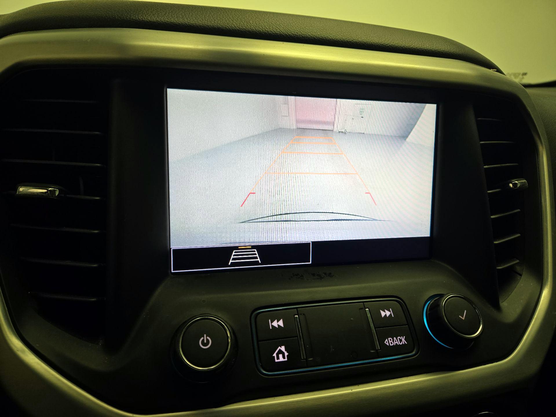 Thumbnail: 2021 GMC Acadia - 14