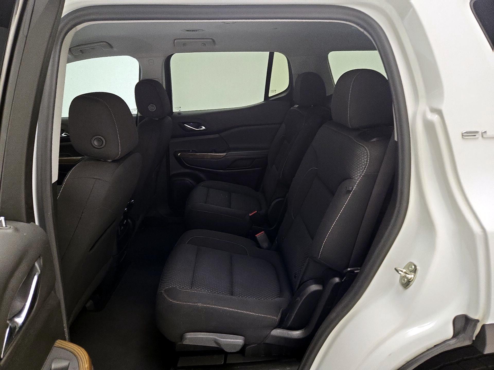 Thumbnail: 2021 GMC Acadia - 19