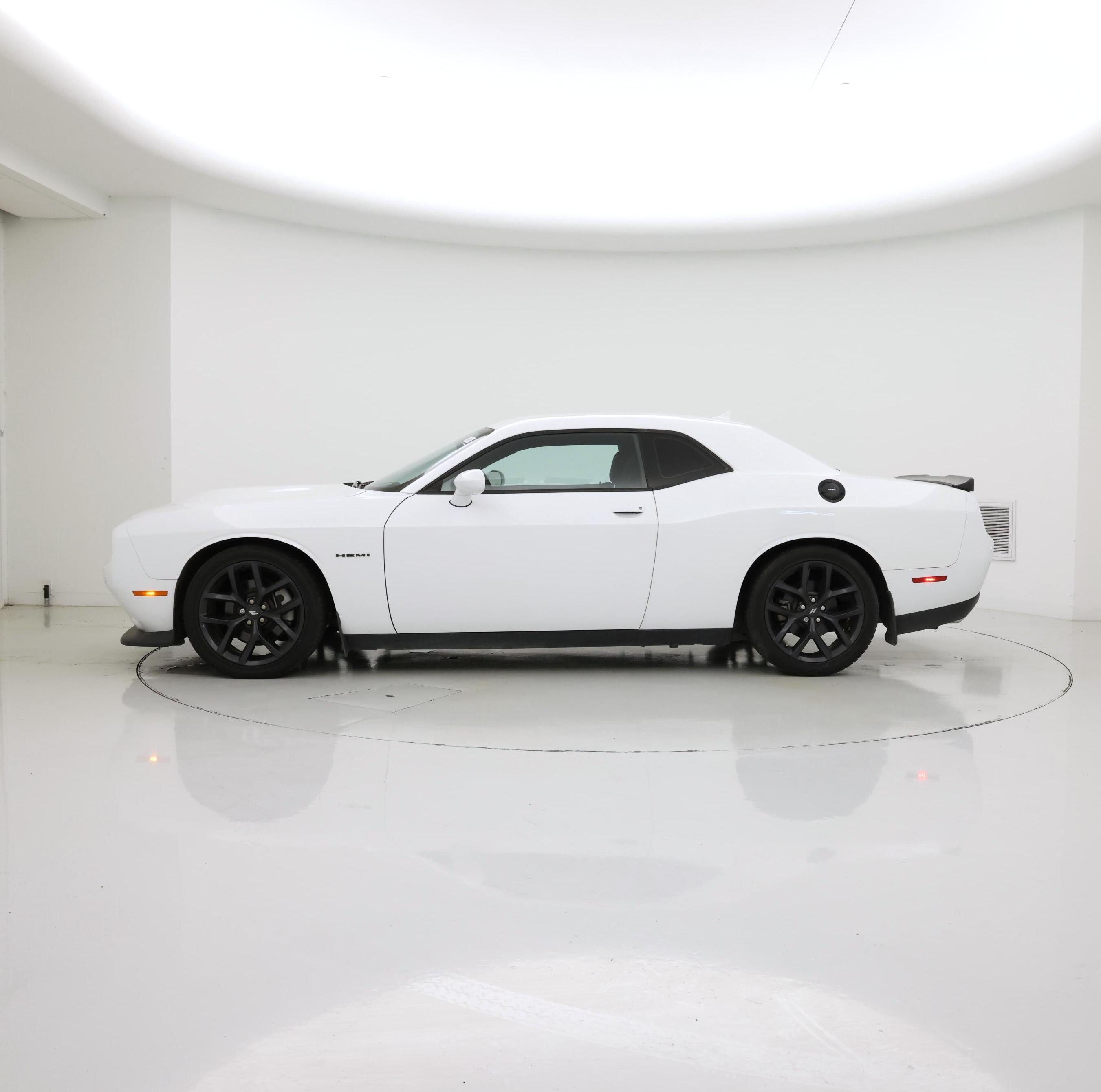 Thumbnail: 2021 Dodge Challenger - 3