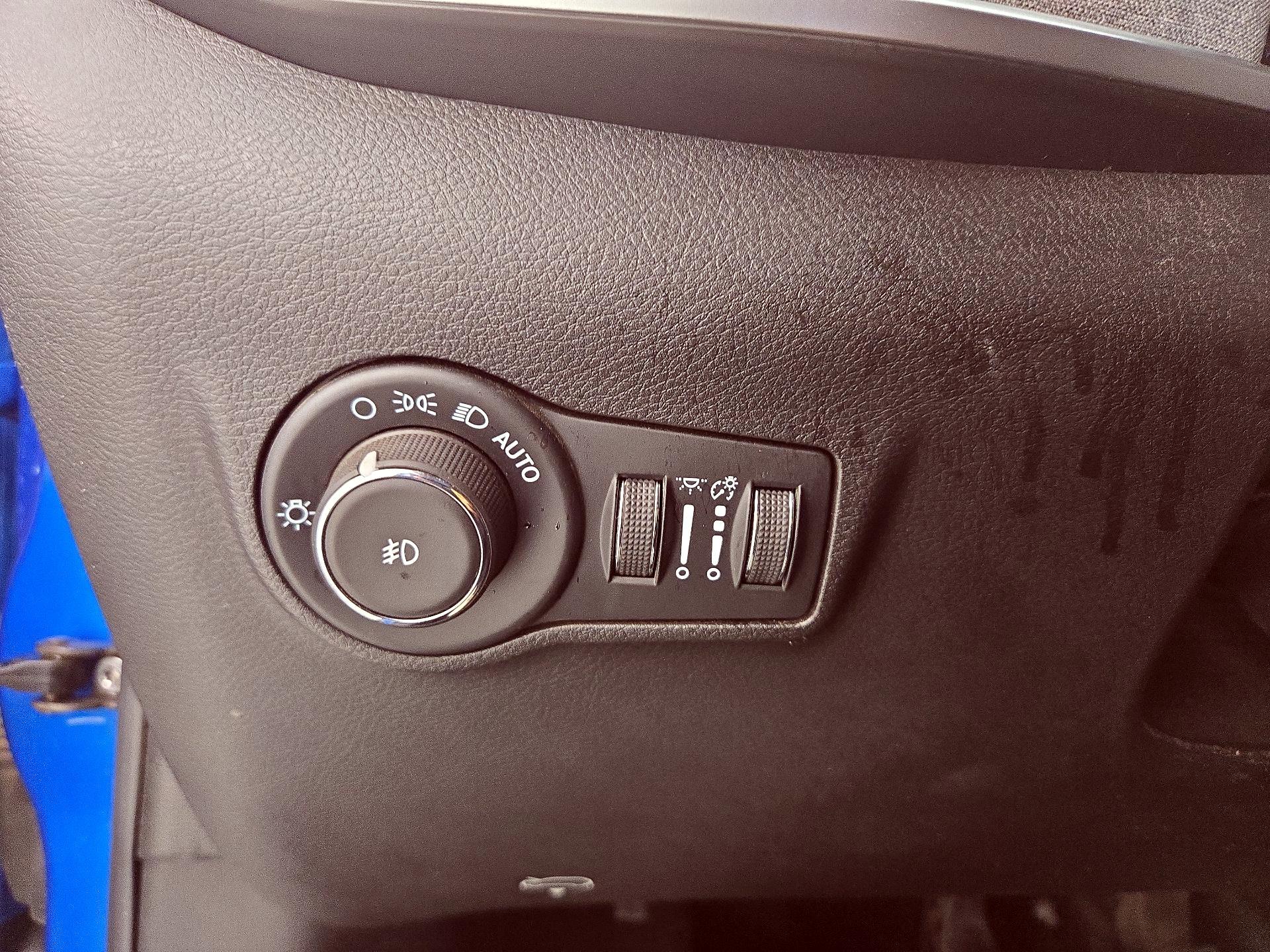 Thumbnail: 2025 Jeep Compass - 13