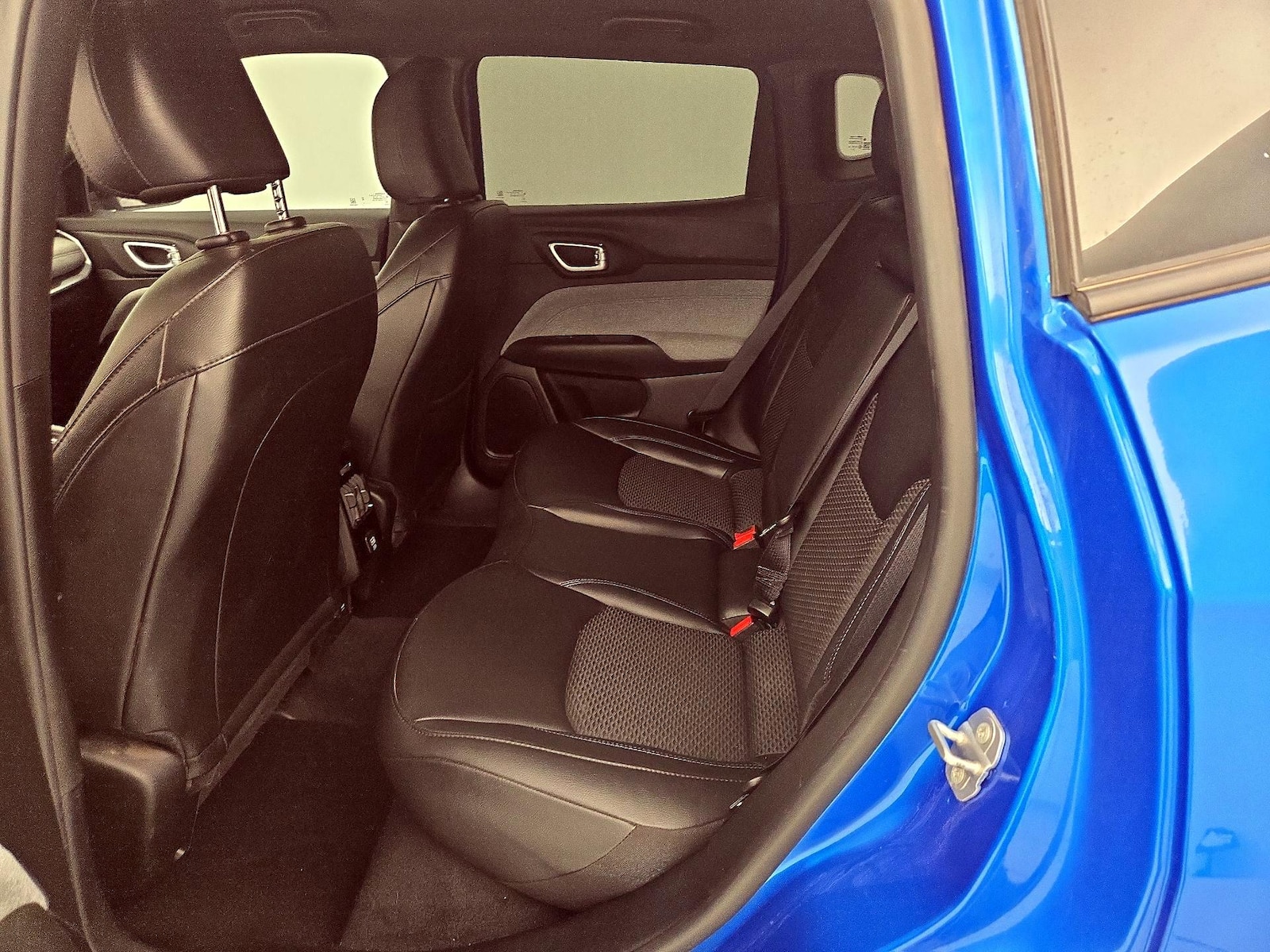 2025 Jeep Compass Latitude - Photo 20