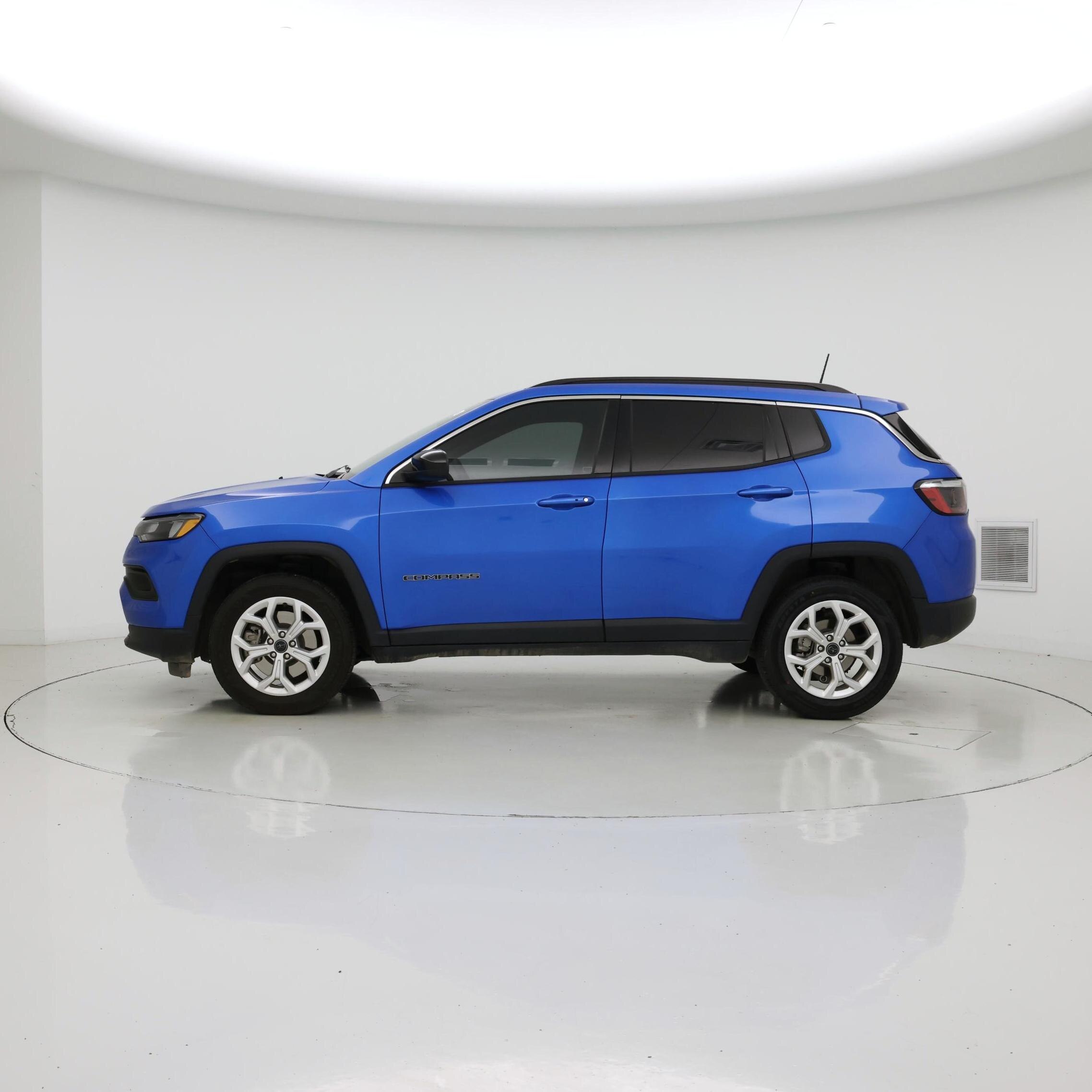 Thumbnail: 2025 Jeep Compass - 3