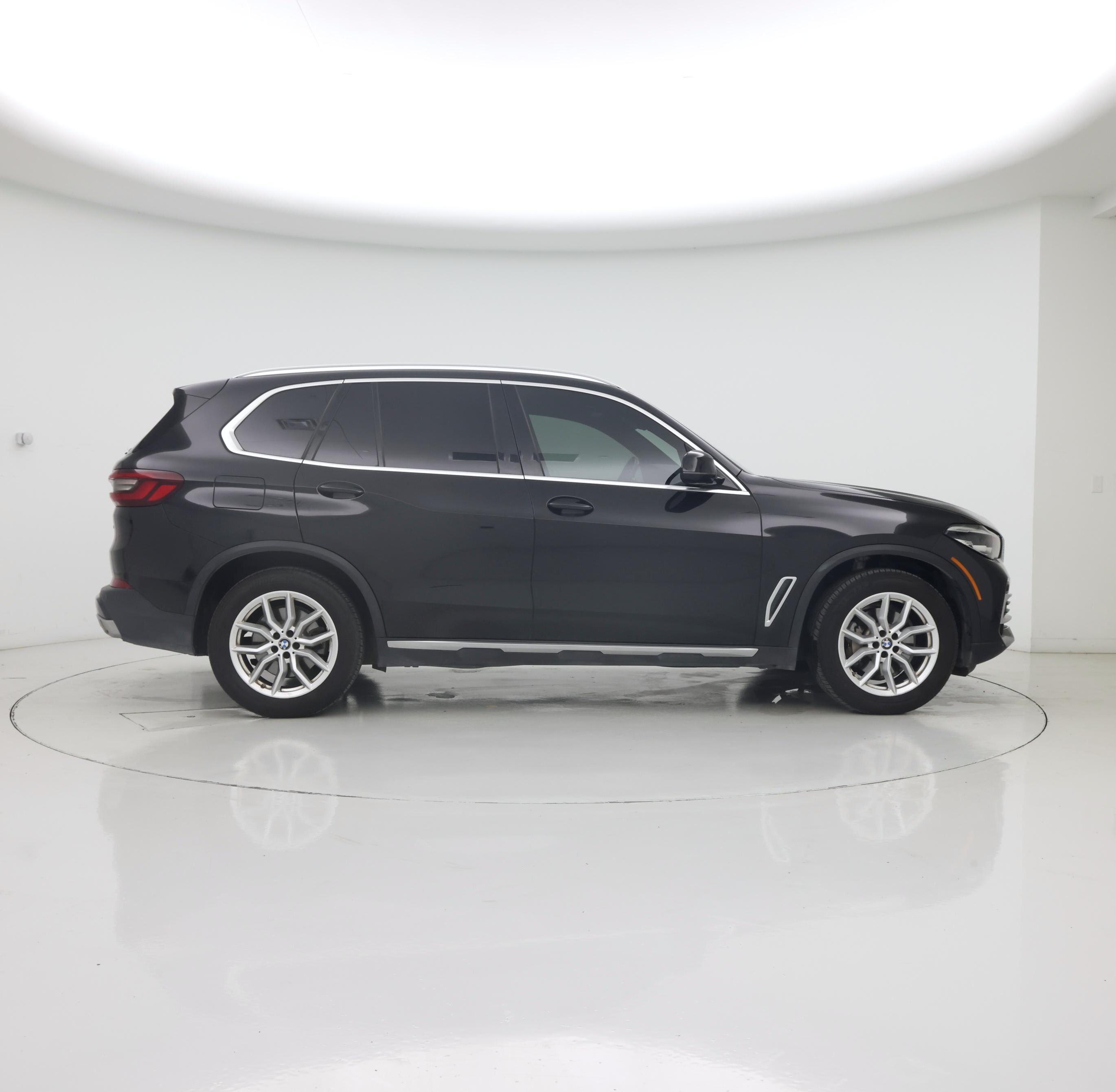Thumbnail: 2023 BMW X5 - 7