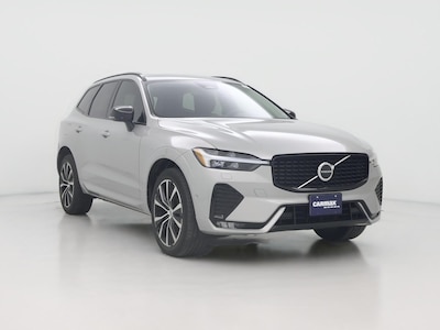 2023 Volvo XC60 B5 Plus Dark Theme
