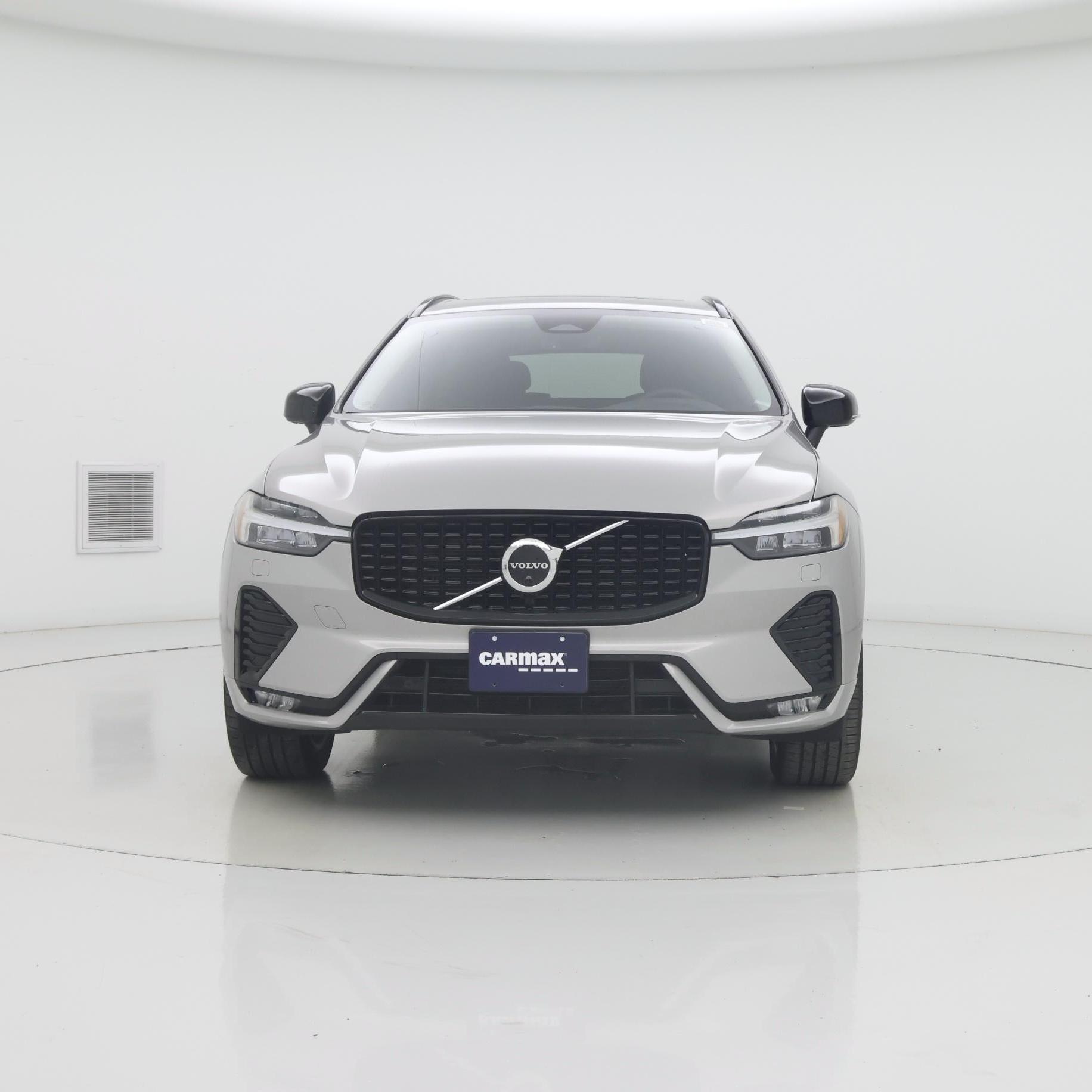 Thumbnail: 2023 Volvo XC60 - 5