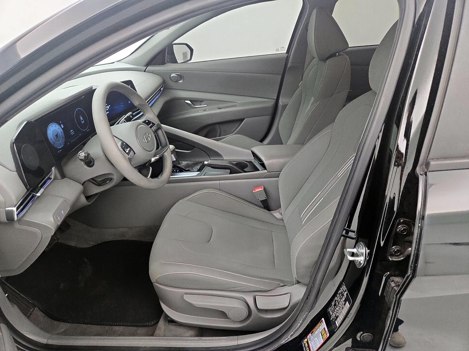 Thumbnail: 2024 Hyundai Elantra - 11