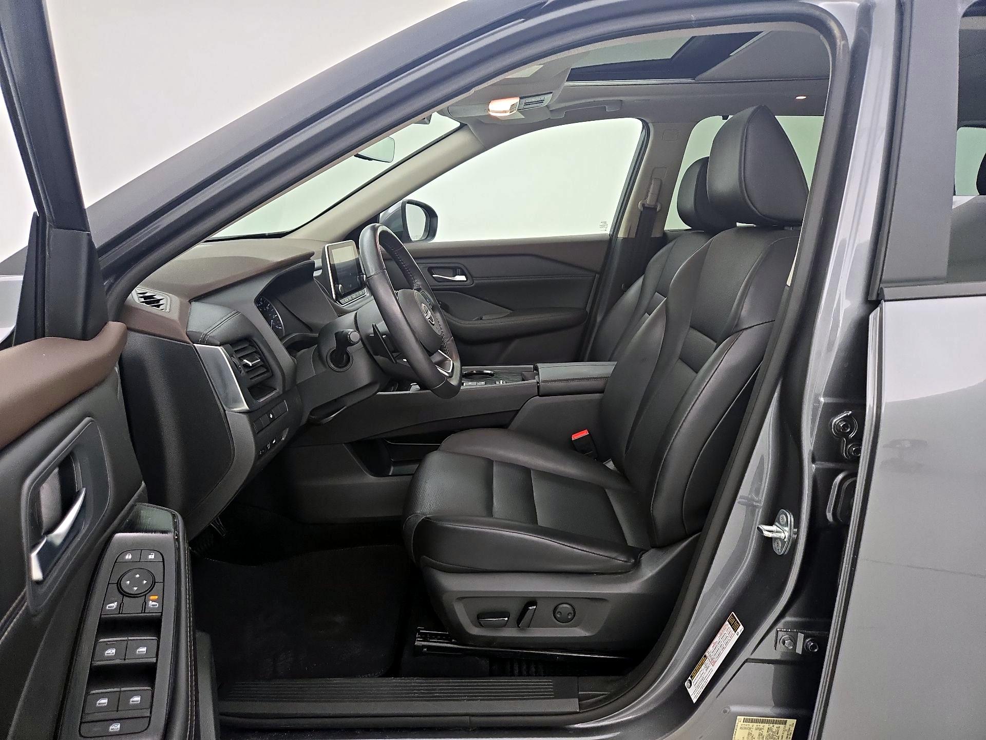 Thumbnail: 2023 Nissan Rogue - 11