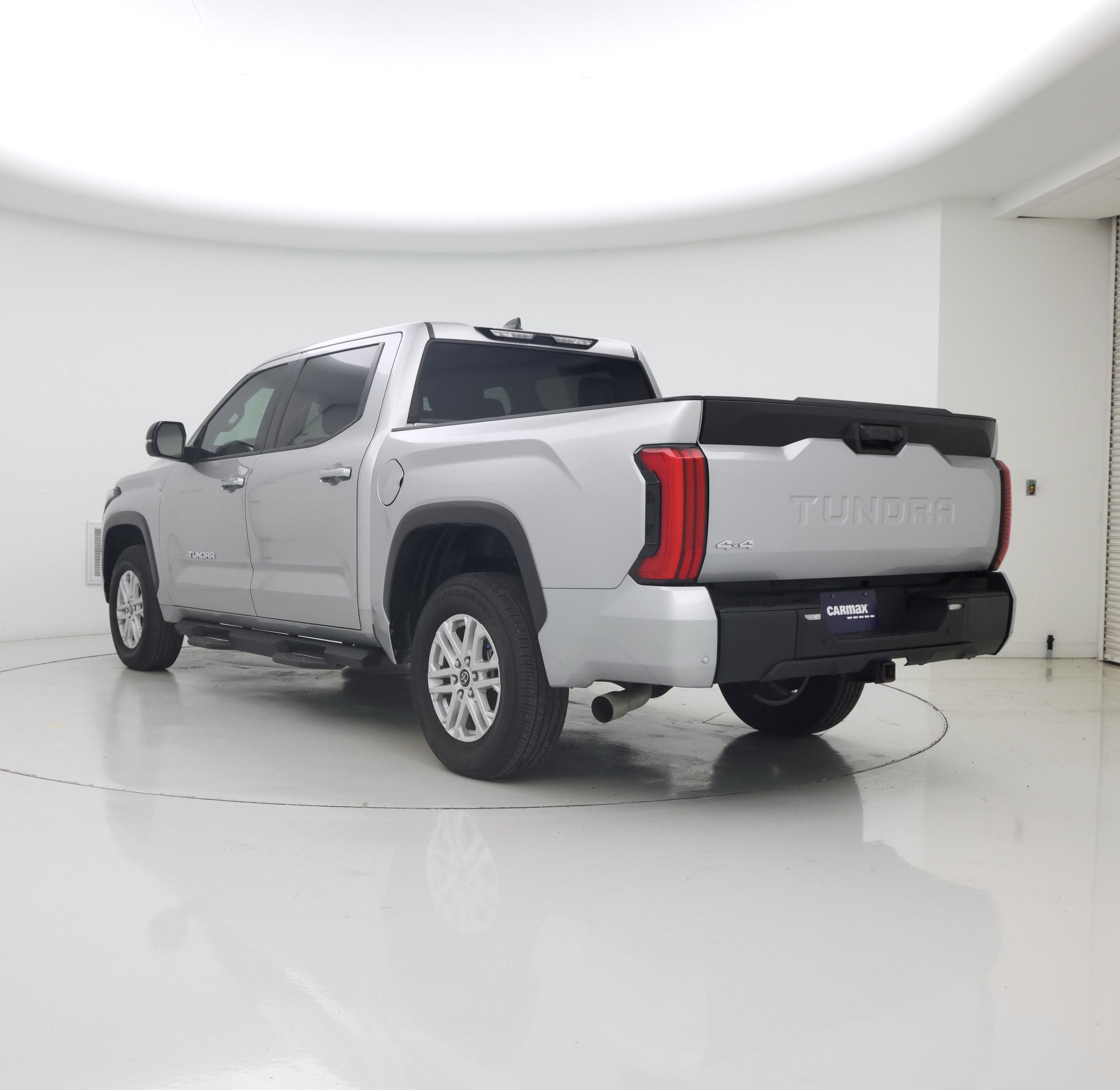 Thumbnail: 2024 Toyota Tundra - 2