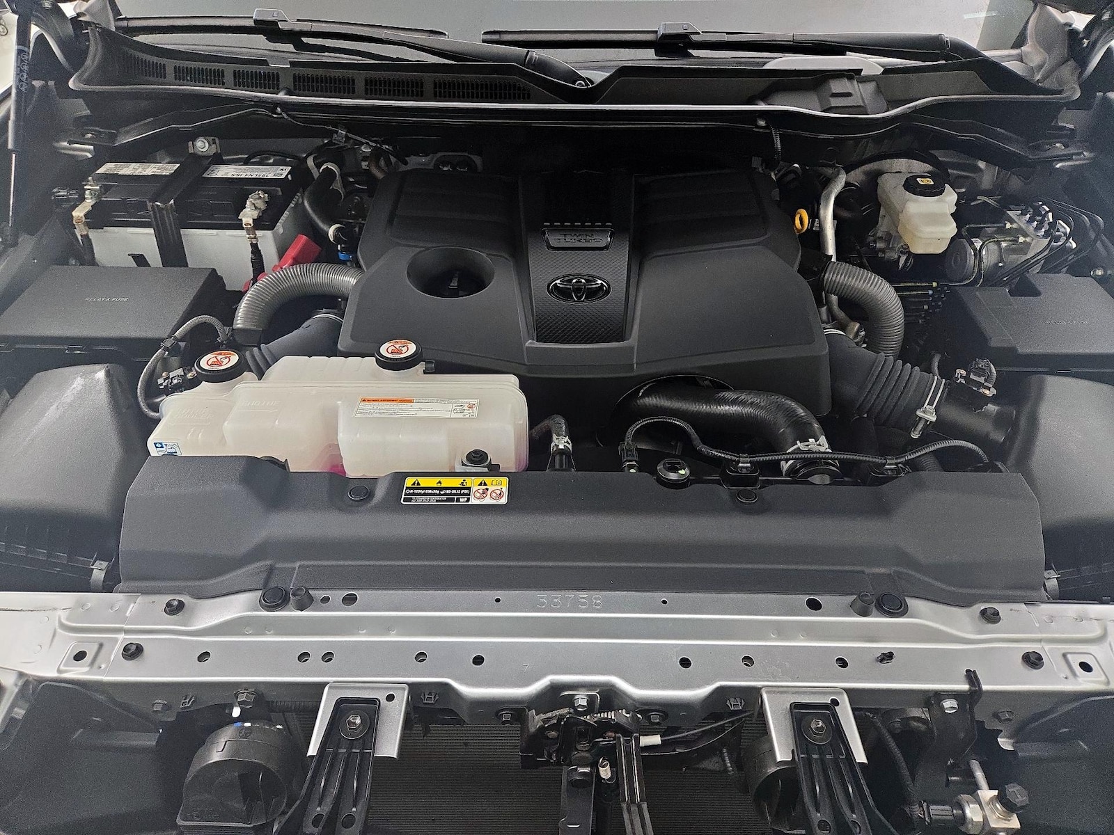 2024 Toyota Tundra SR5 - Photo 22