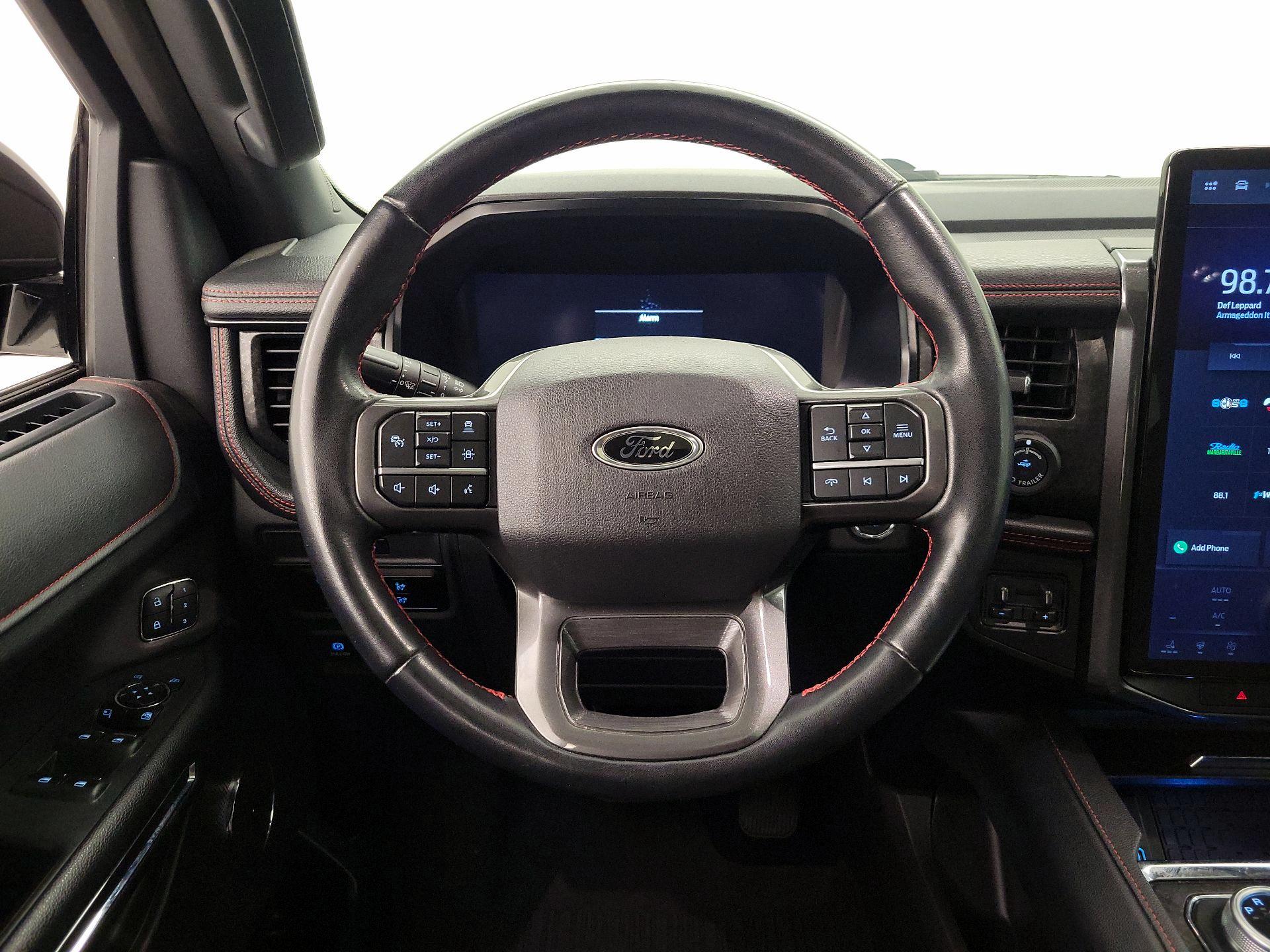 Thumbnail: 2023 Ford Expedition - 10