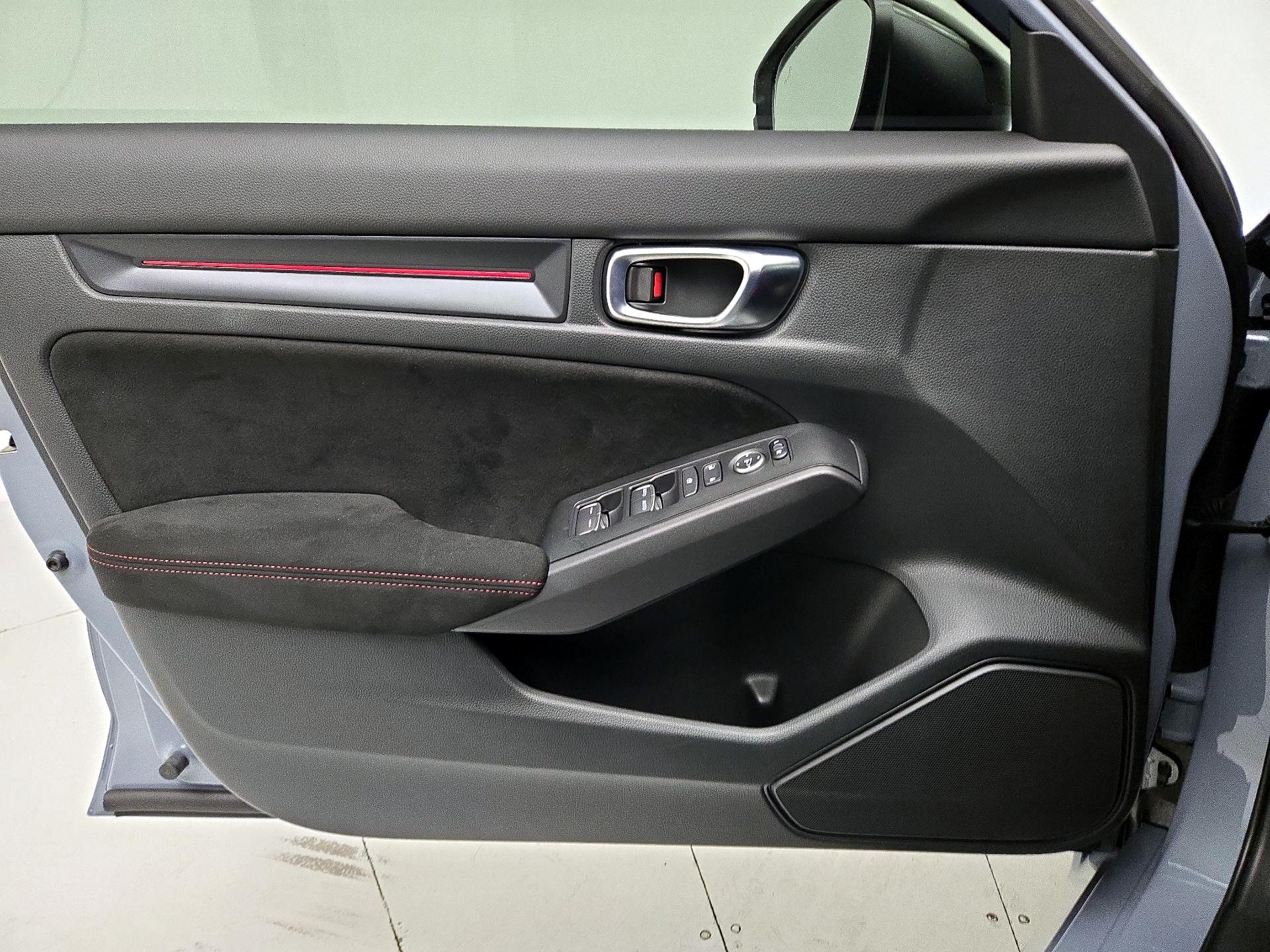 Thumbnail: 2024 Honda Civic - 12