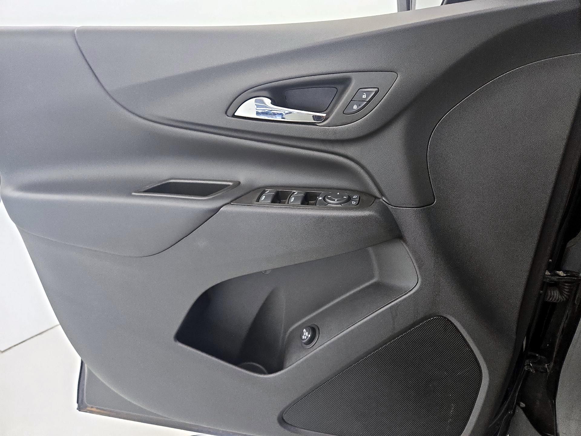 Thumbnail: 2024 Chevrolet Equinox - 12