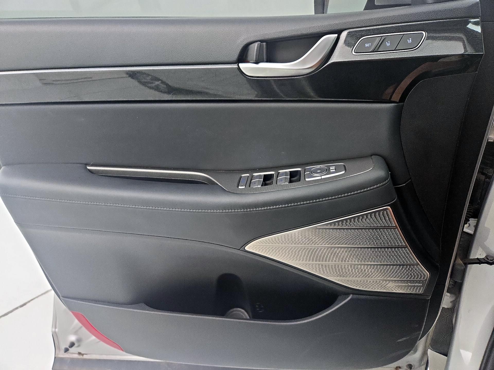 Thumbnail: 2022 Hyundai Palisade - 12