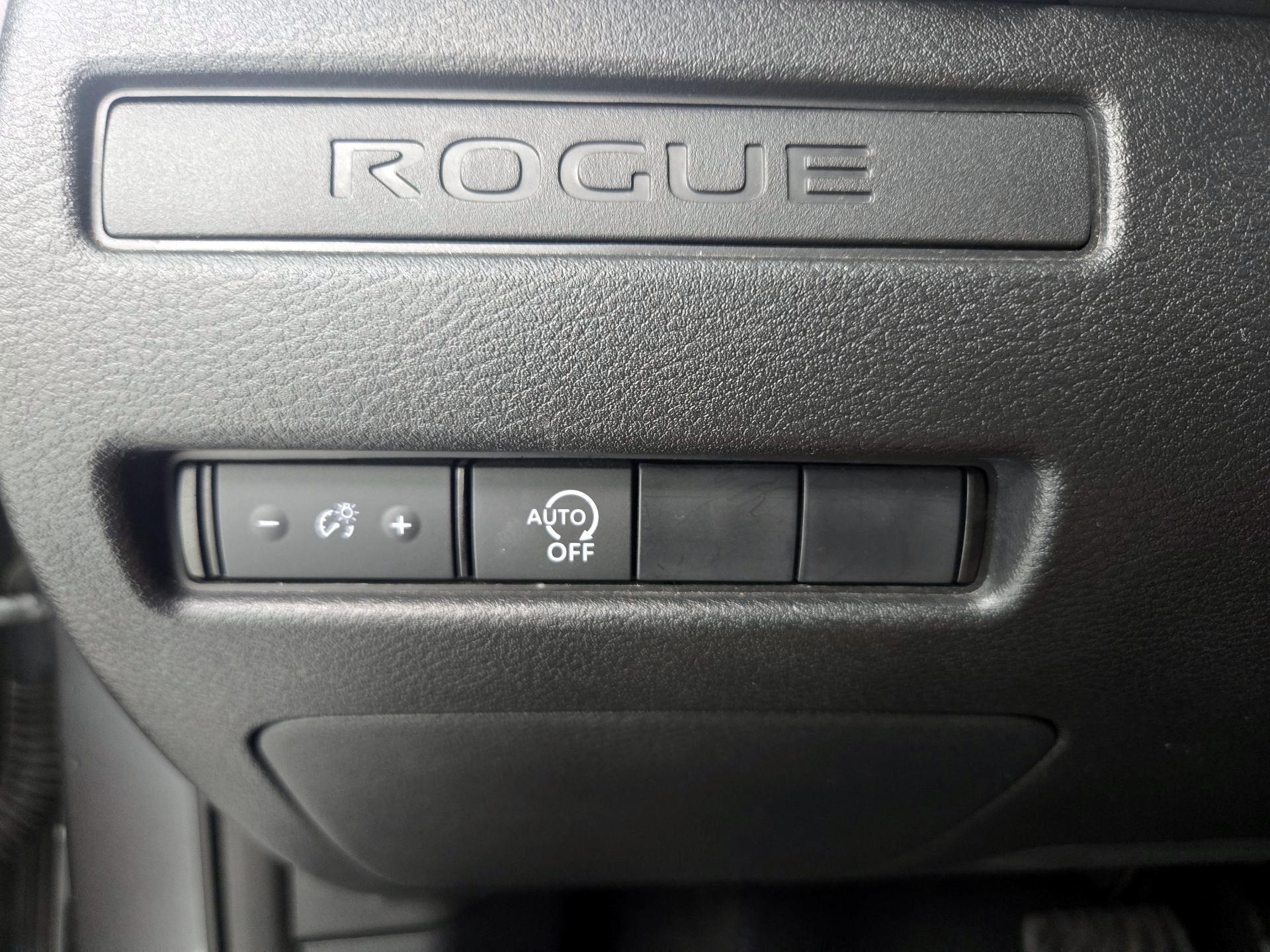 Thumbnail: 2023 Nissan Rogue - 13