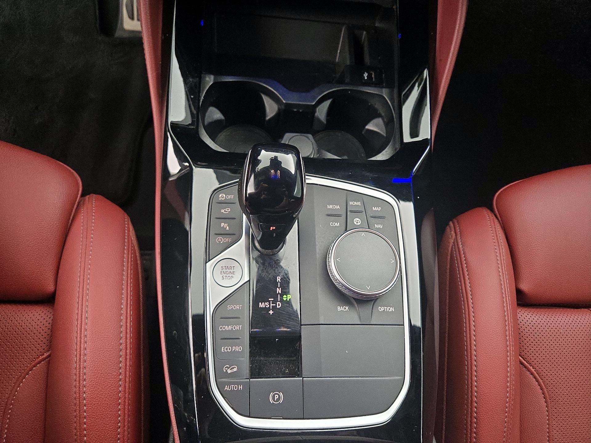 Thumbnail: 2022 BMW X4 - 18