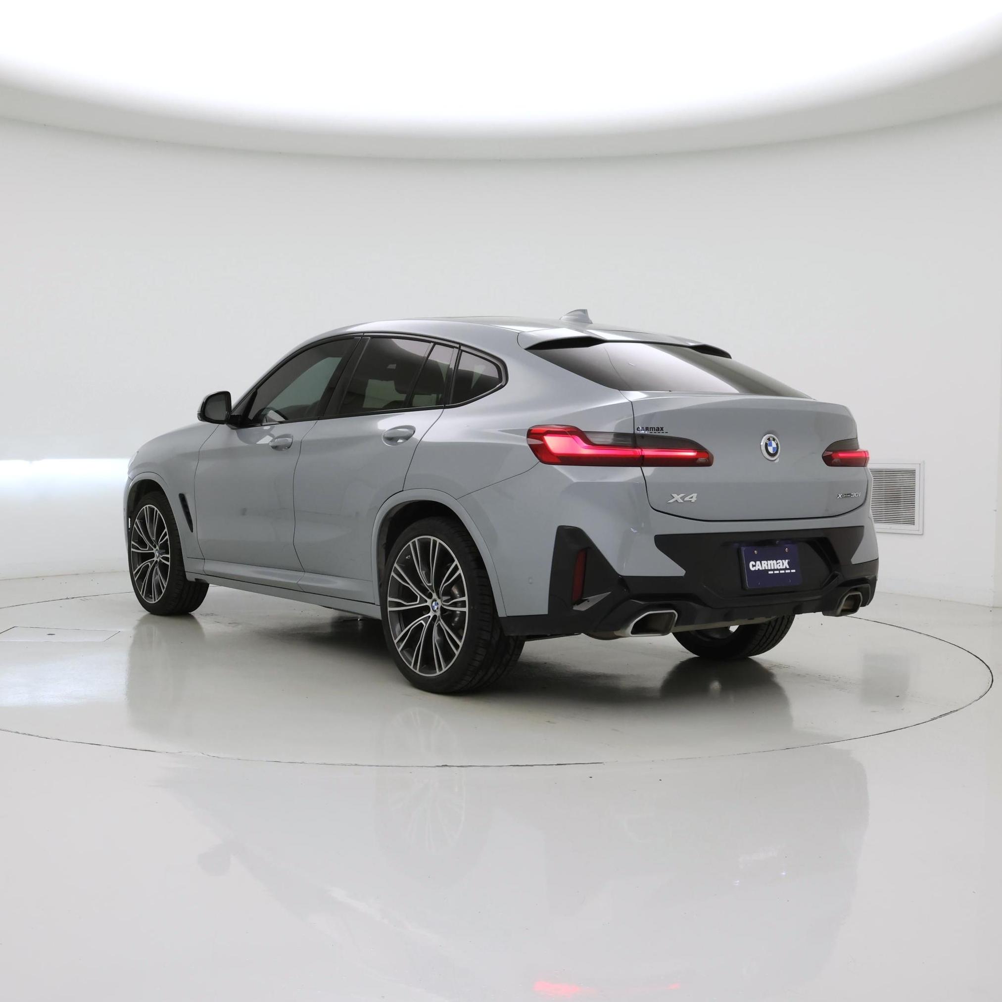 Thumbnail: 2022 BMW X4 - 2