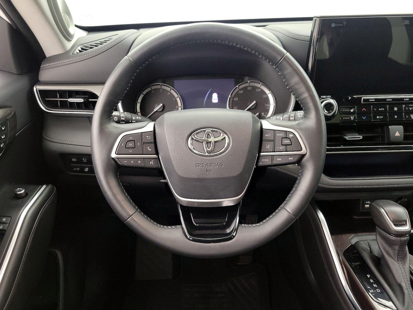 2022 Toyota Highlander Limited - Photo 11